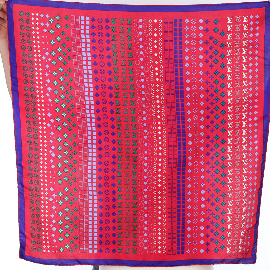 Louis Vuitton Monogram Patterned Silk Scarf