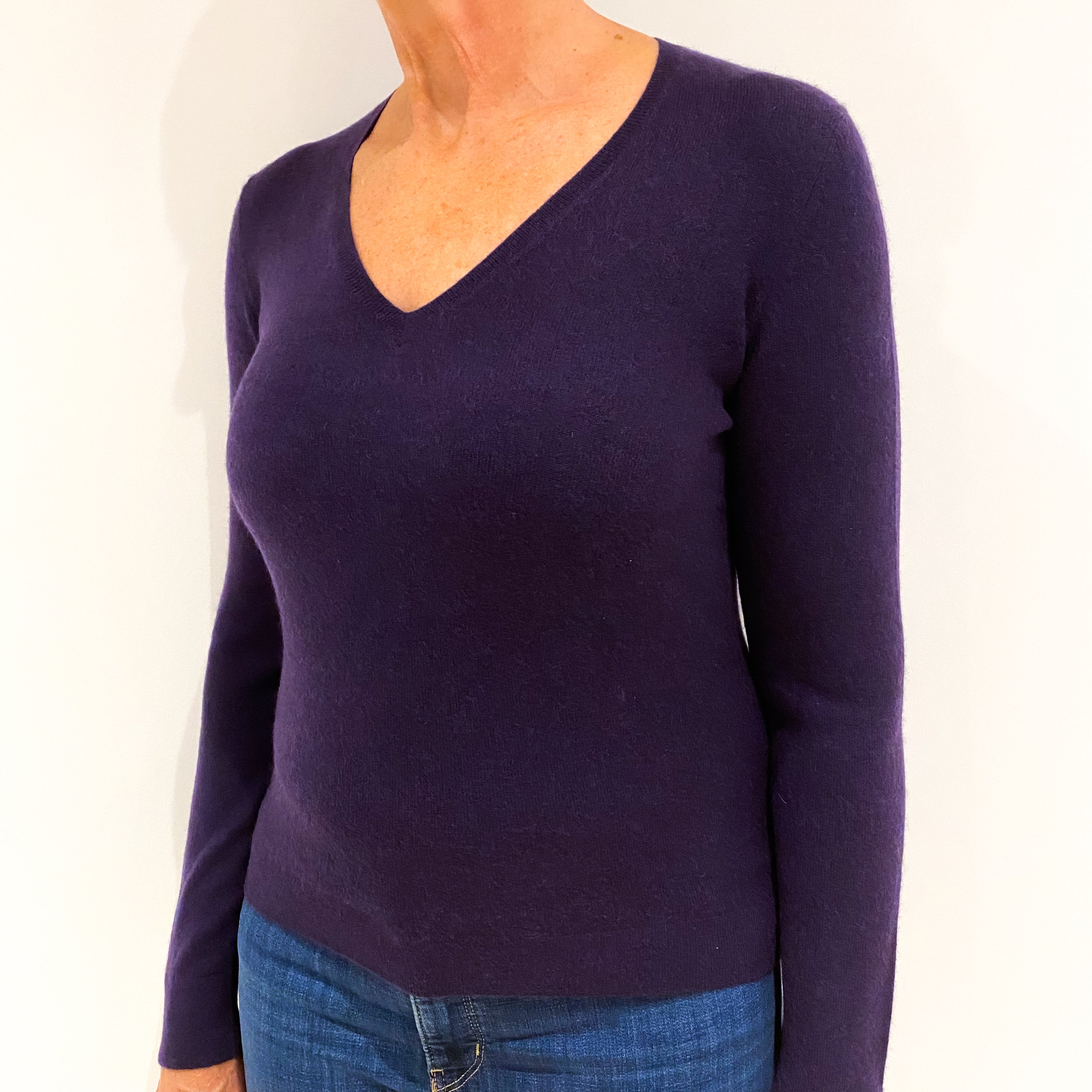 Grape Purple Cashmere V-Neck Jumper Medium