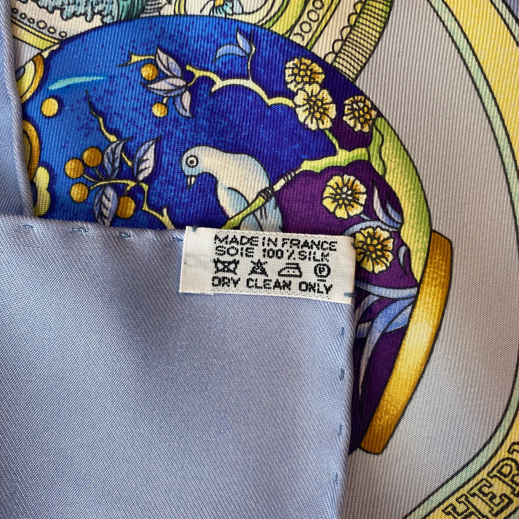 Brand New Boxed Hermès Qu’importe Le Flacon Silk Scarf