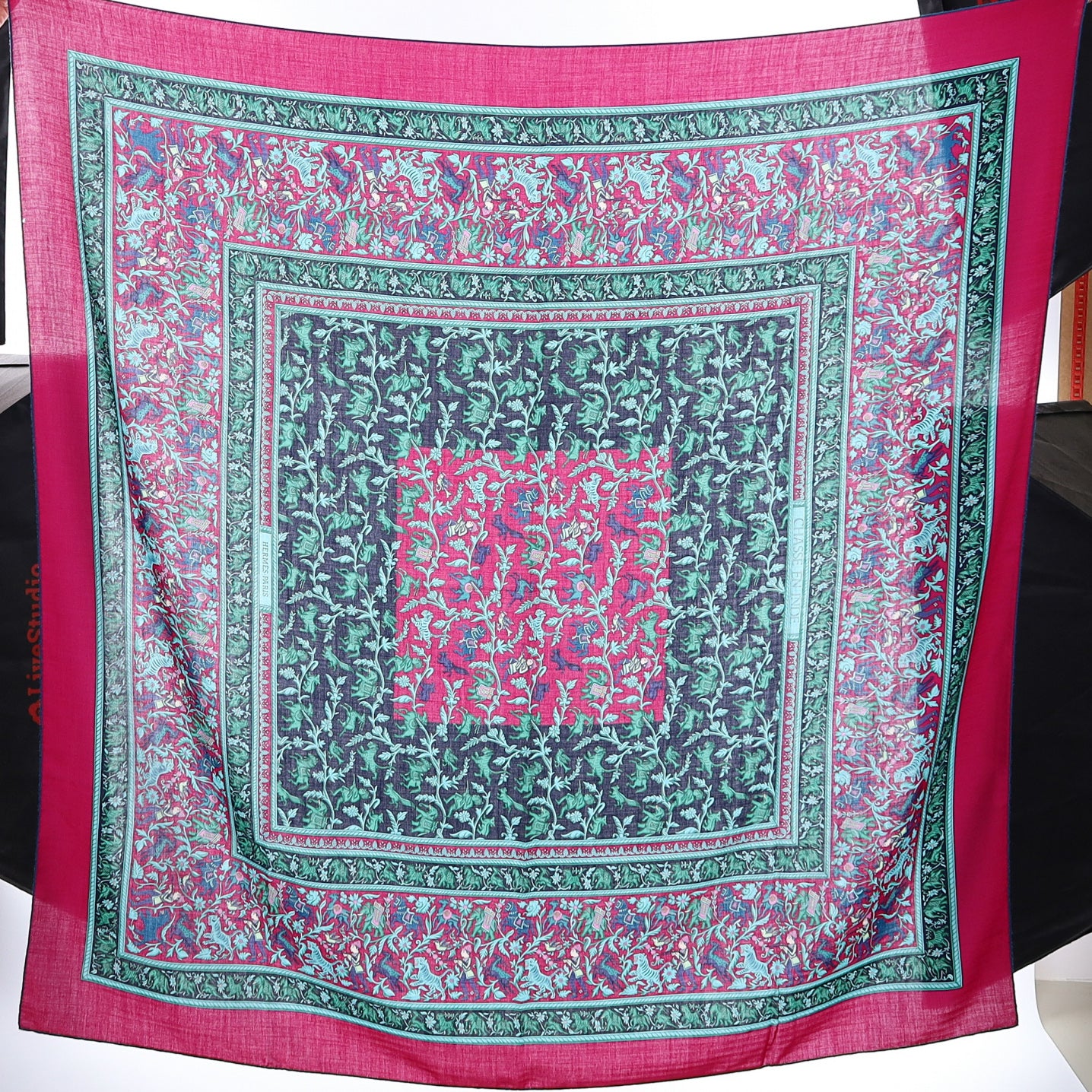 Hermès Chasse En Inde Cashmere/Silk Scarf