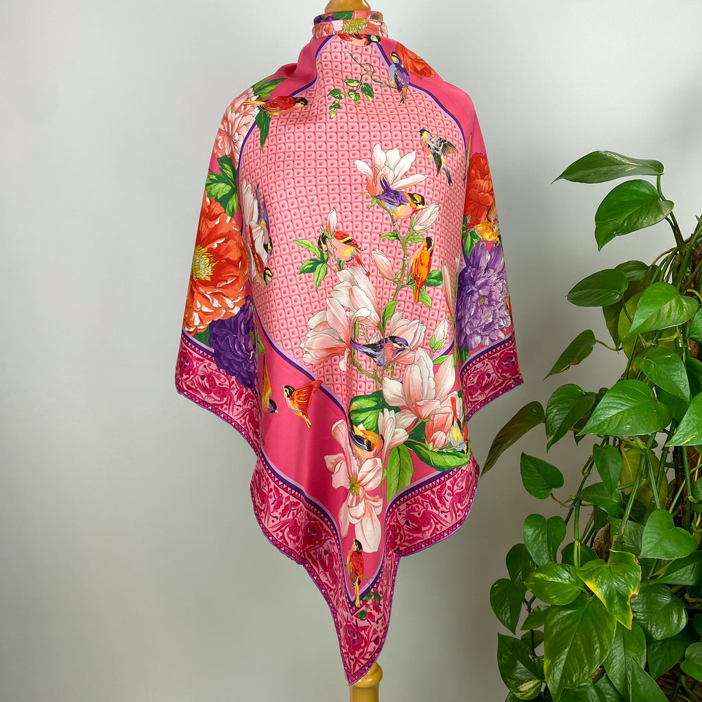 Immaculate Shanghai Tang Designer Silk Scarf