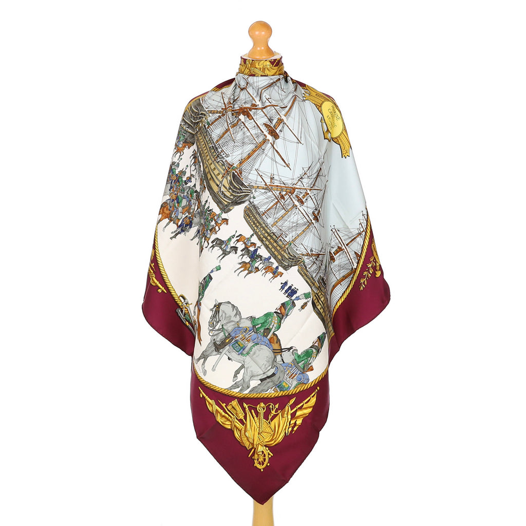 Unworn Hermès Marine Et Cavalerie Silk Scarf