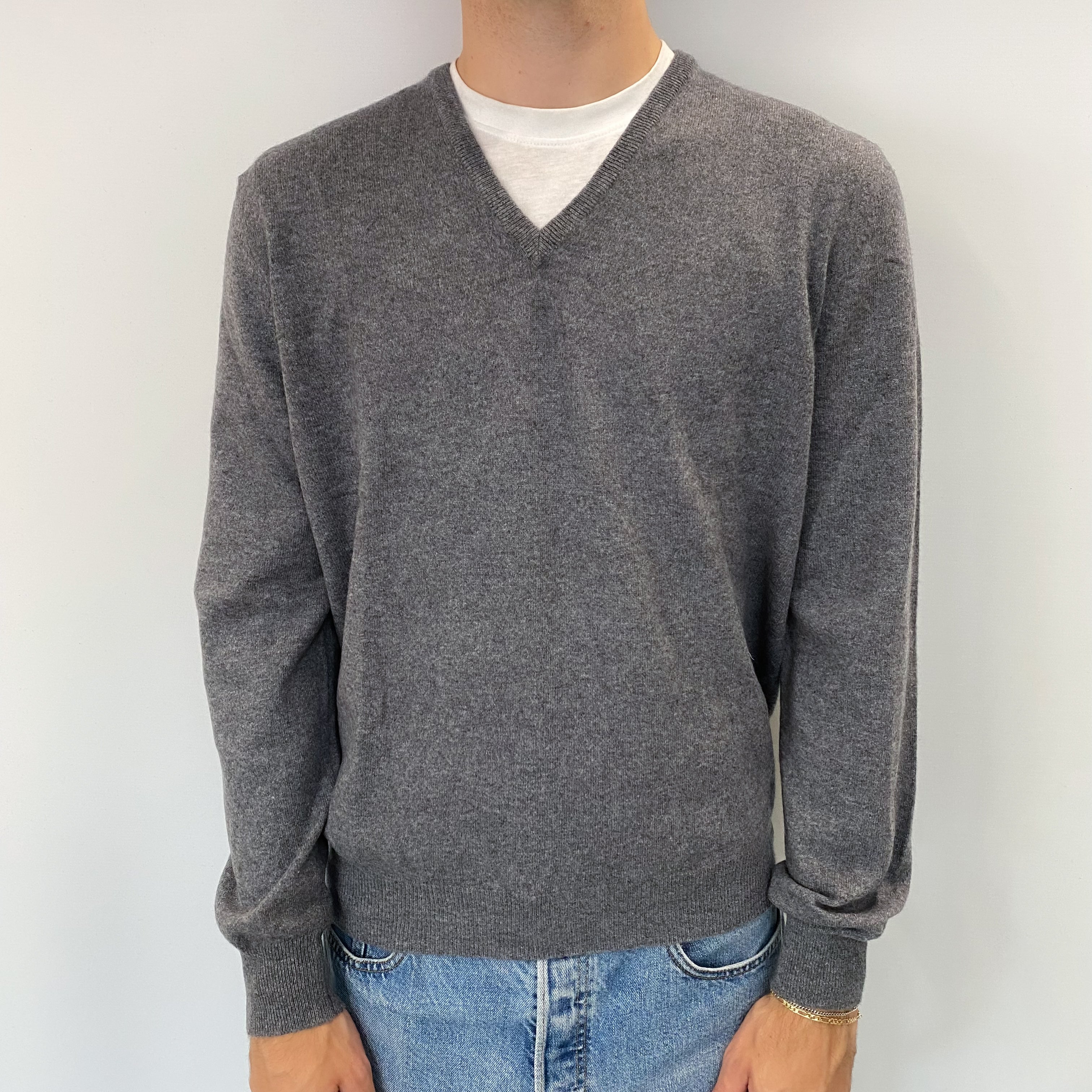 Men's Italian Slate Grey Cashmere V Neck Jumper Large