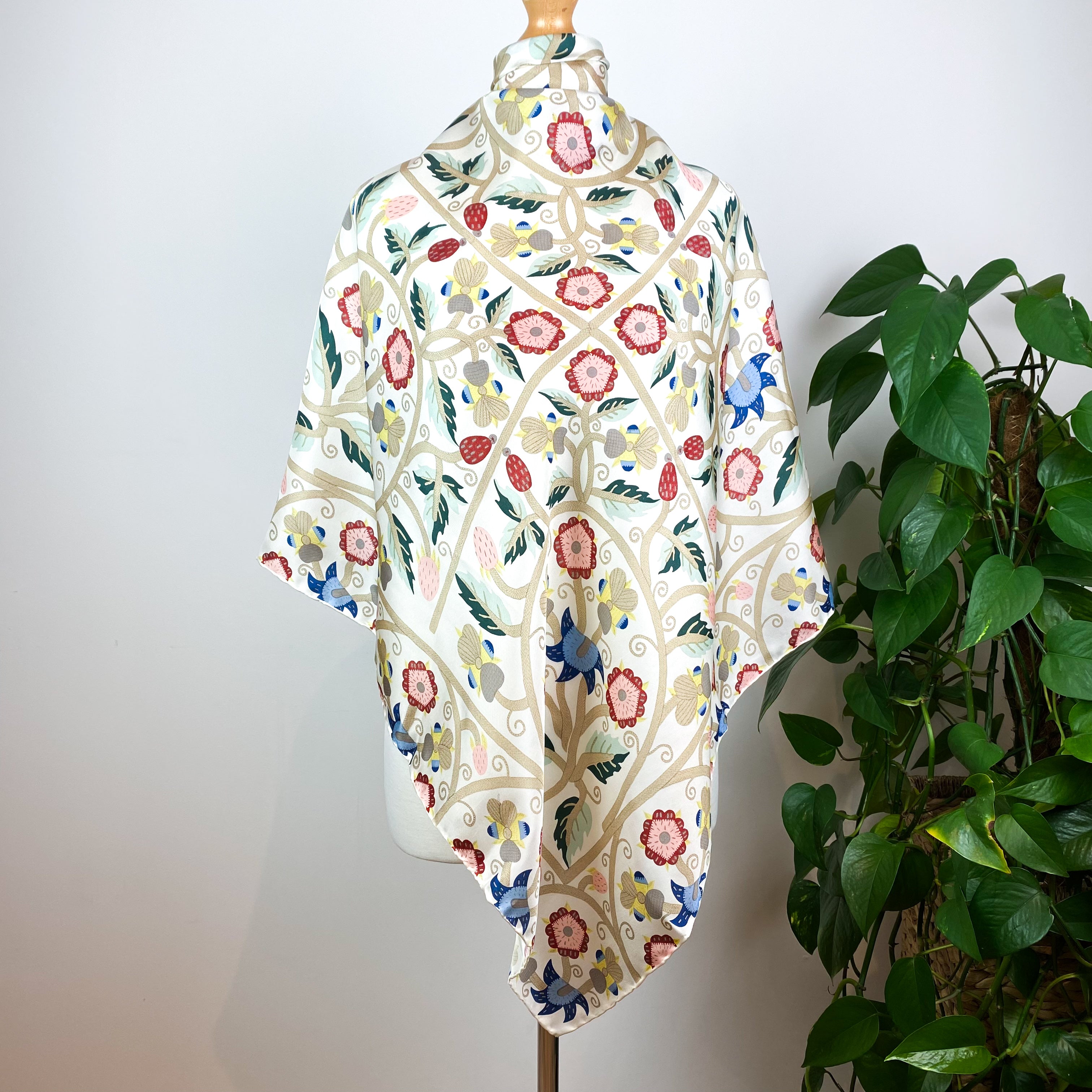 Beautiful Floral British Silk Scarf