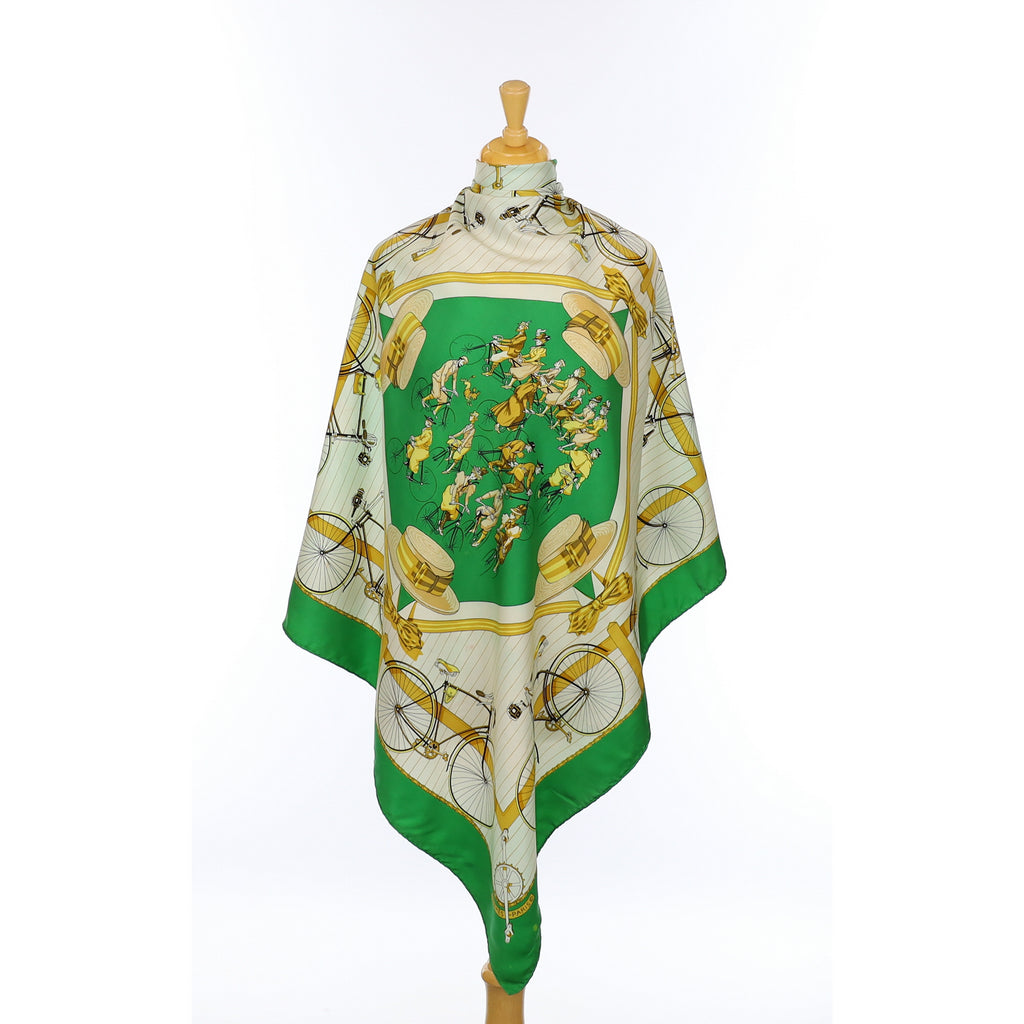 Hermès Les Bécanes Silk Scarf