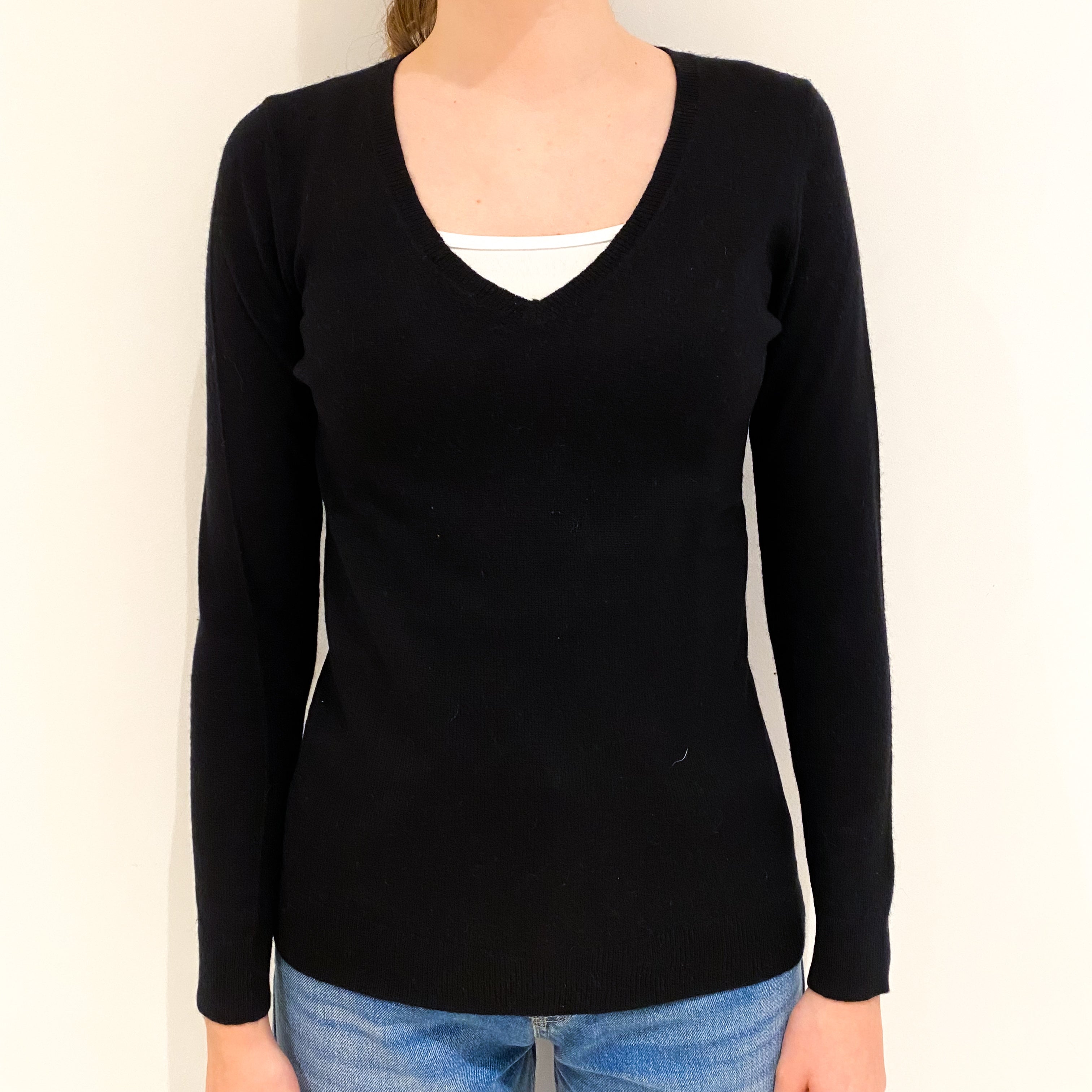 Black Cashmere V-Neck Jumper Extra Small