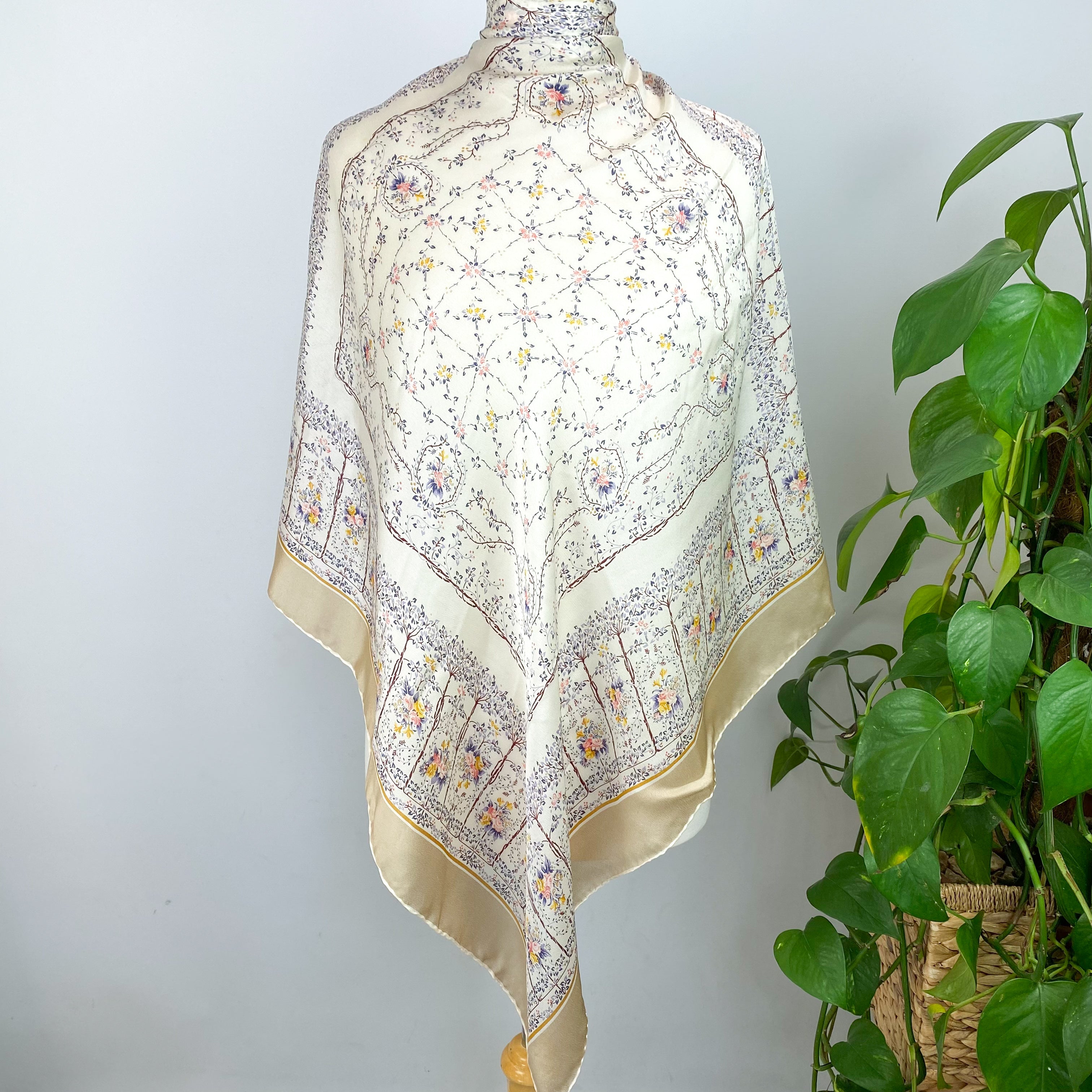 1970s Jacqmar Floral Vintage Silk Scarf