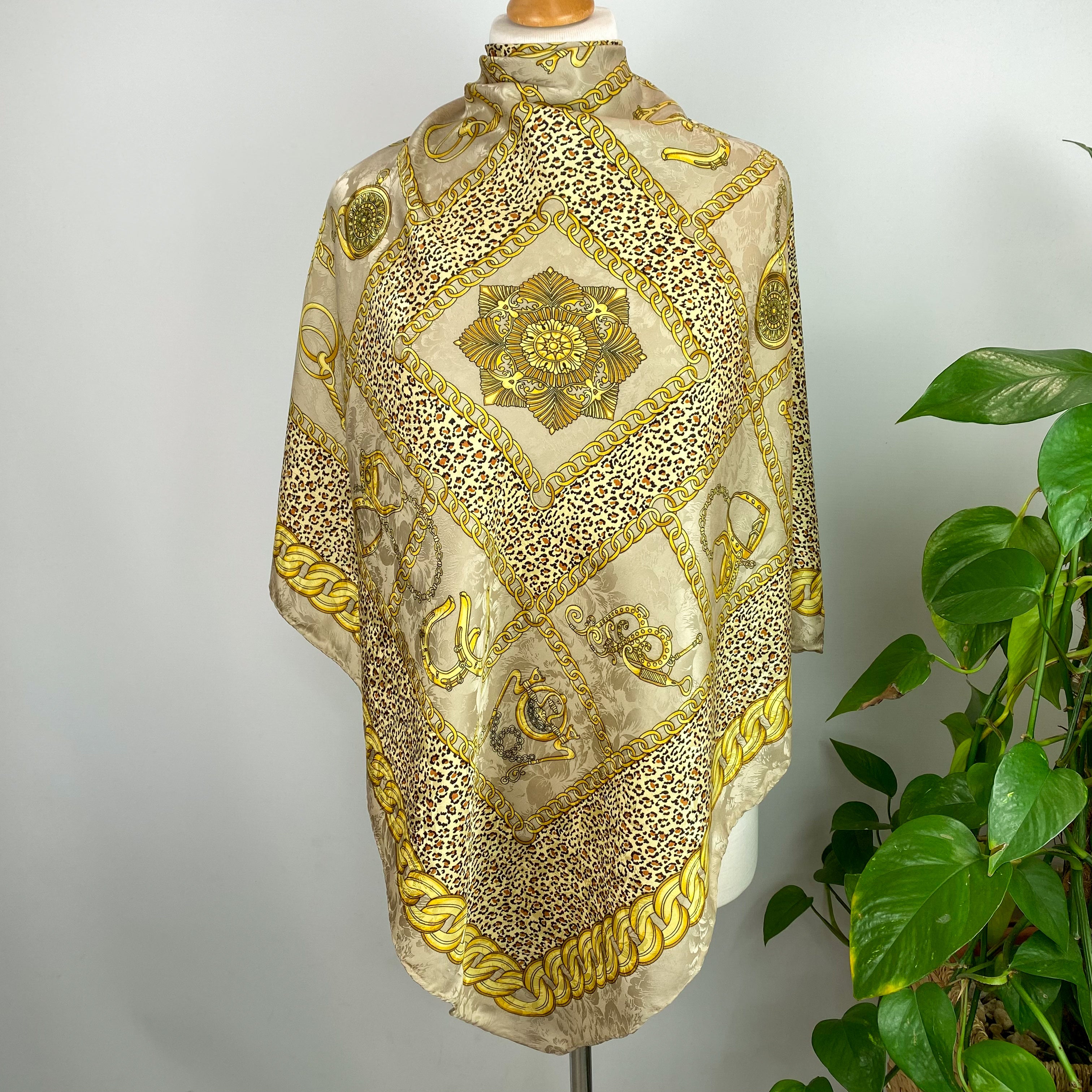 Jacquard Silk Gold Classic Silk Scarf