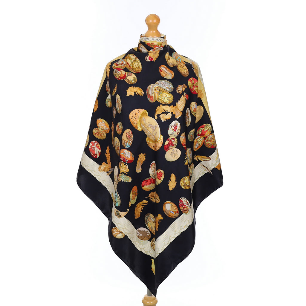 Hermès Couvée D’ Hermès Silk Scarf