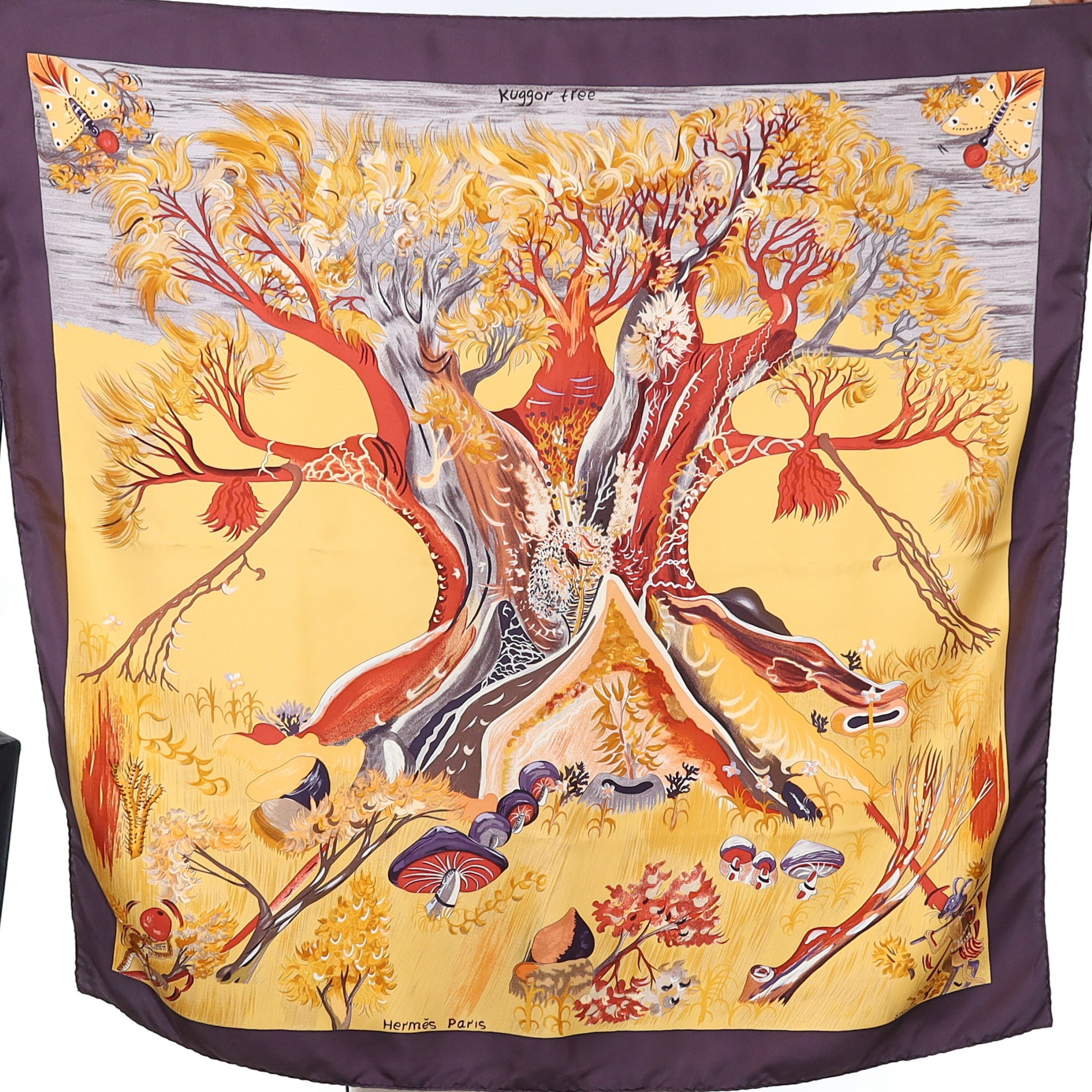 Boxed Hermès Kuggor Tree Silk Scarf Rare