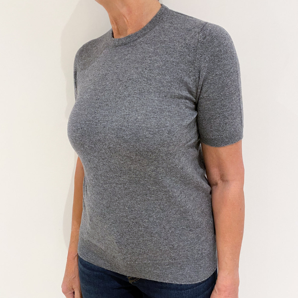 Brand New Scottish Steel Grey Short Sleeved Cashmere Crew Neck Jumper Small