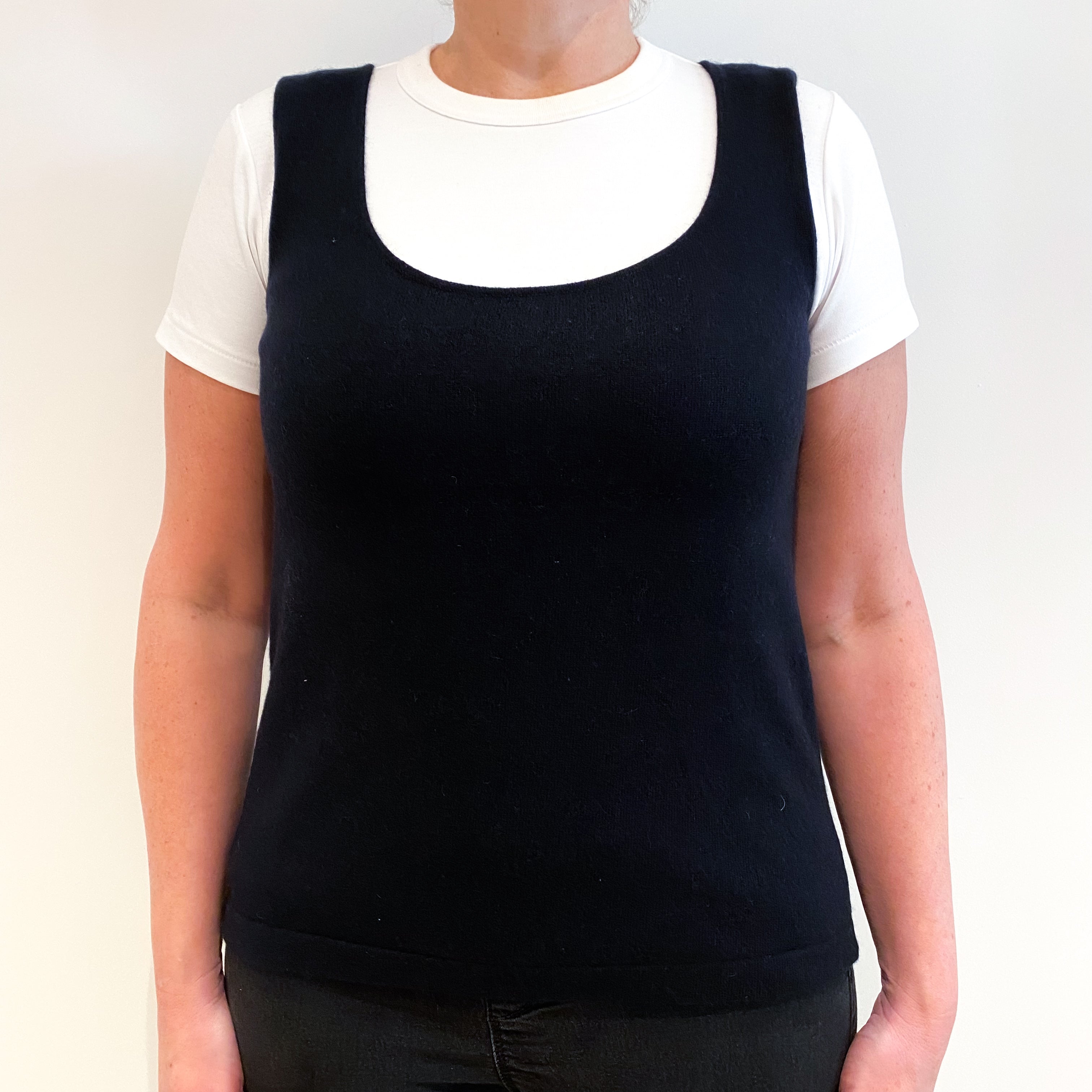 Black Cashmere Scoop Neck Vest Large