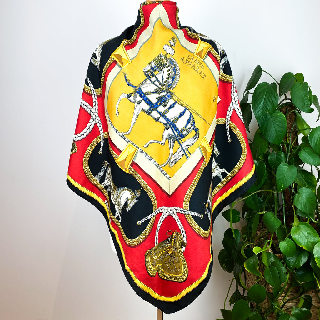 Boxed Hermes Grand Aparet Vintage Silk Scarf
