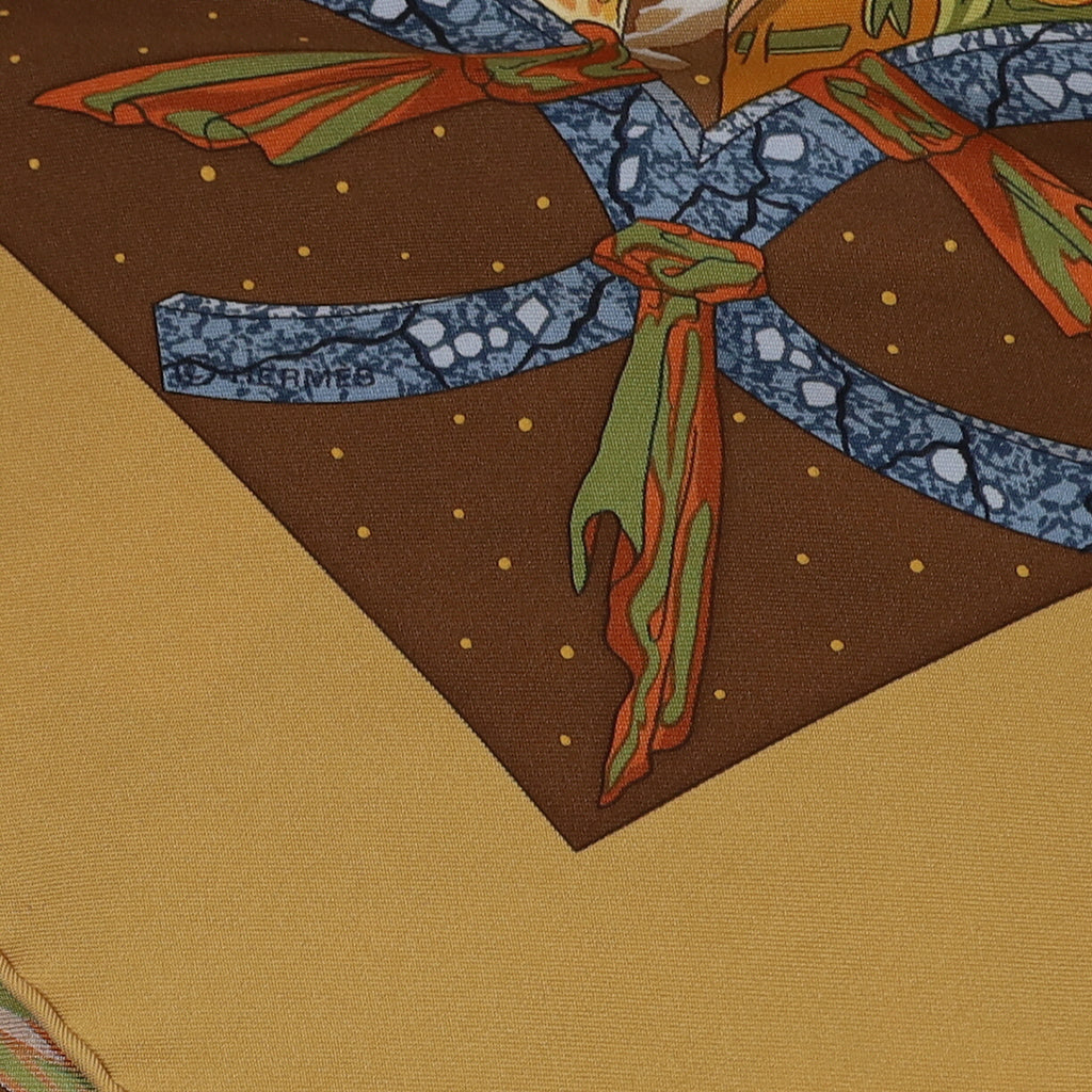 Brand New Boxed Hermès Cavaliers des Nuages Silk Scarf Quite Rare