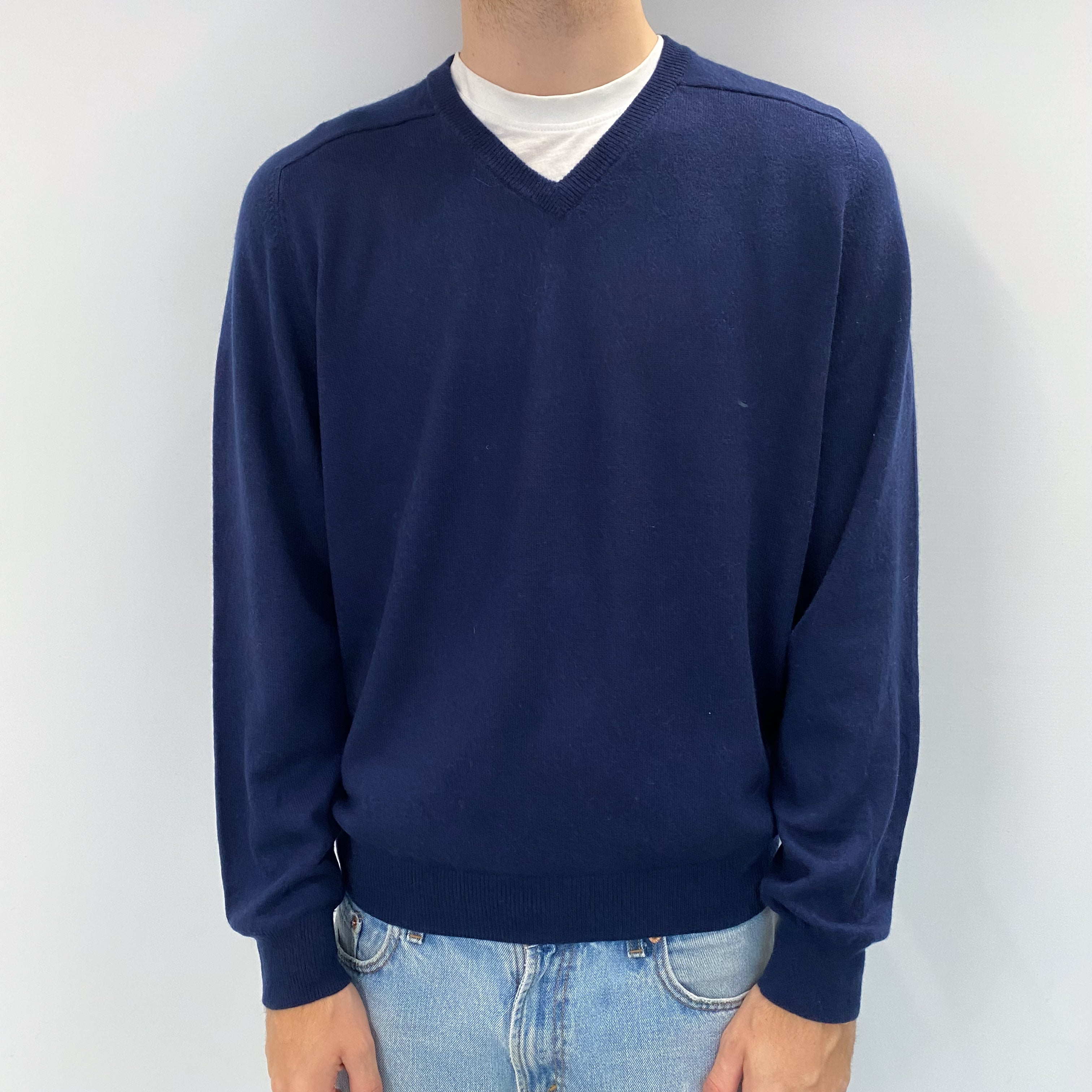 Men's Navy Cashmere V Neck Jumper Large