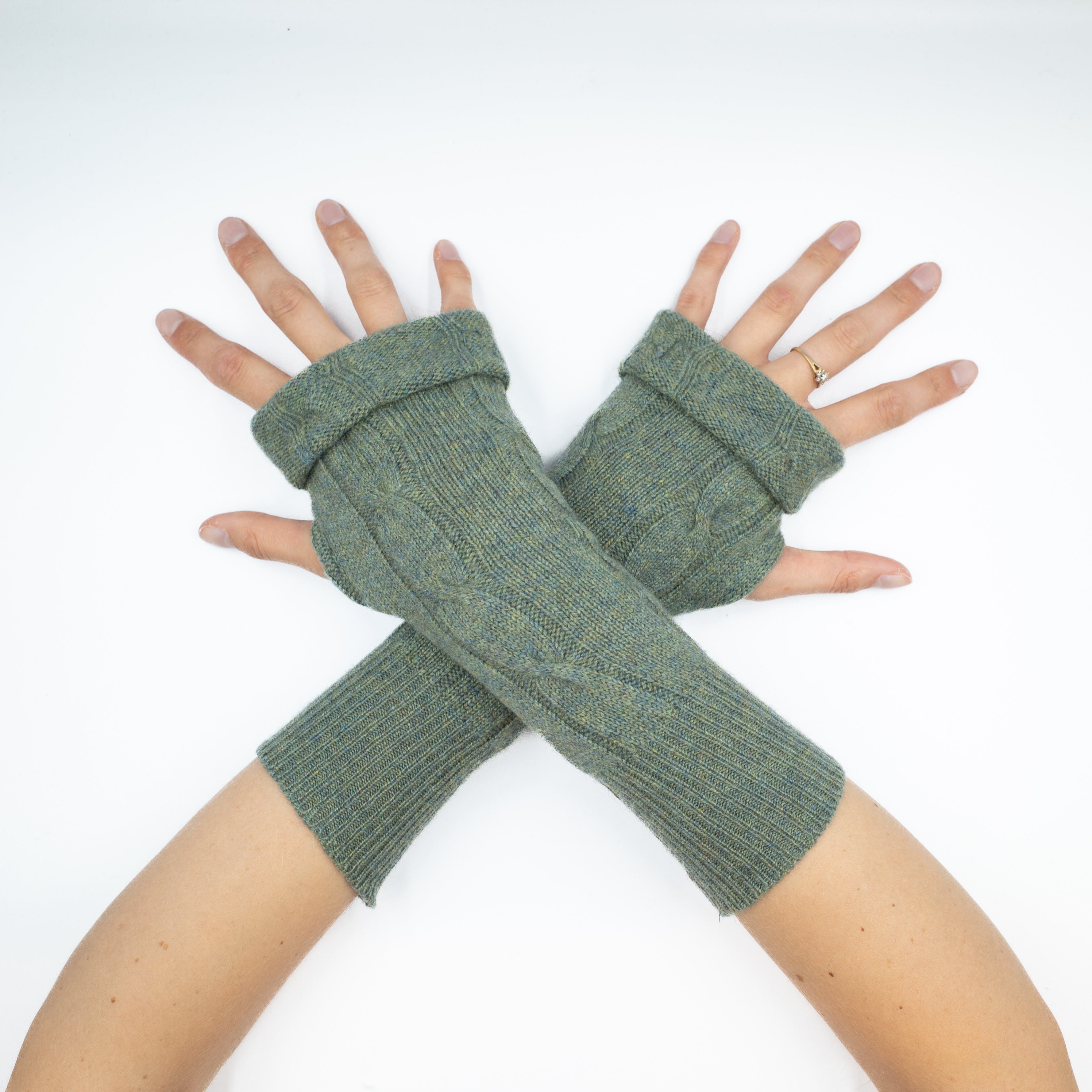 Green Marl Cable Fingerless Gloves