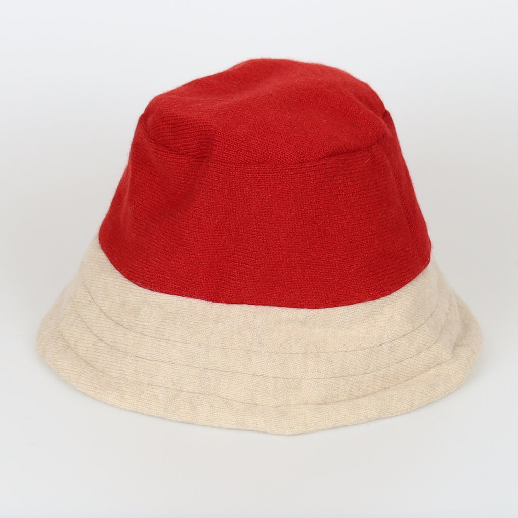 Scarlet Red and Sand Beige Reversible Cashmere Bucket Hat Medium