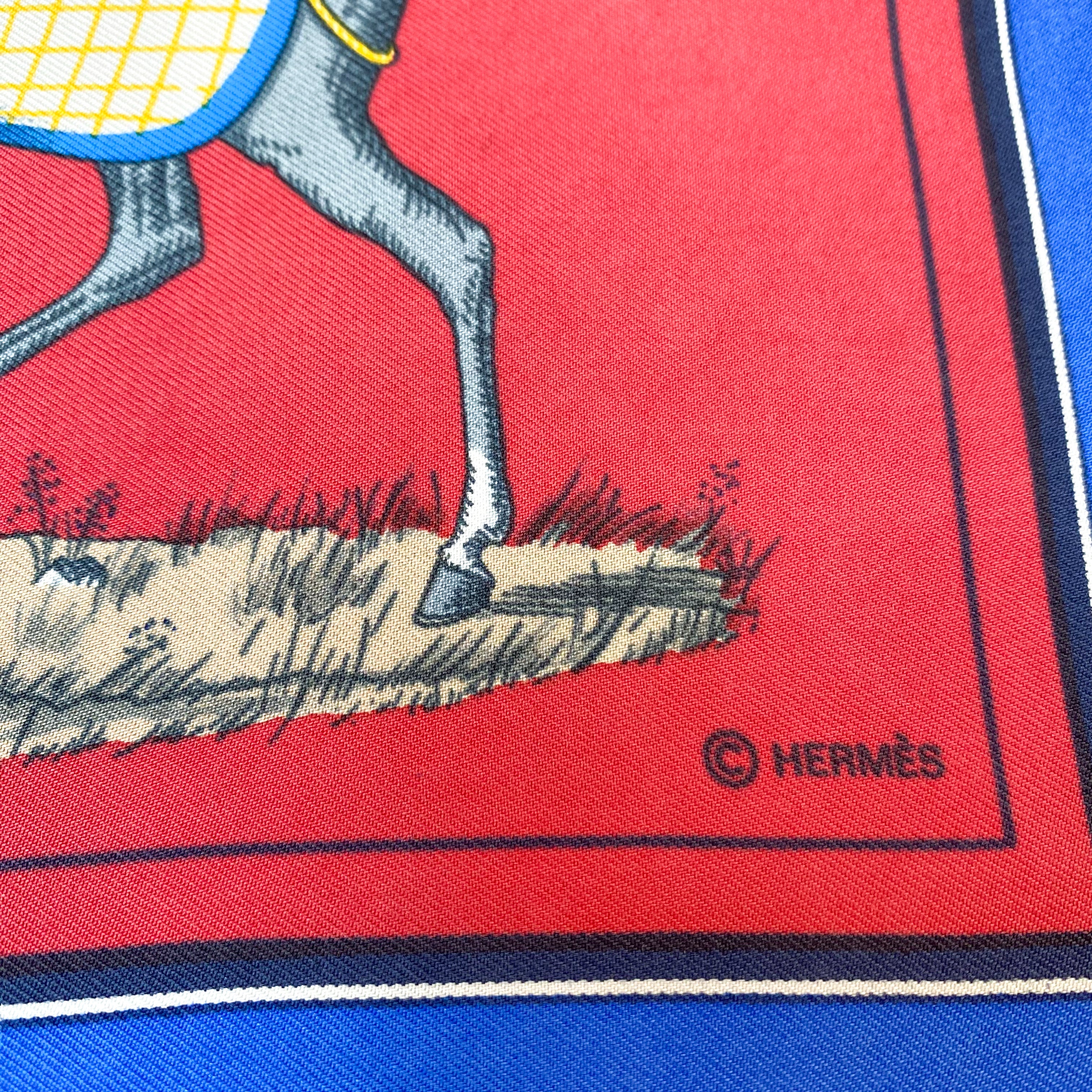 Hermès Couvertures et Tenues de Jour Silk Scarf
