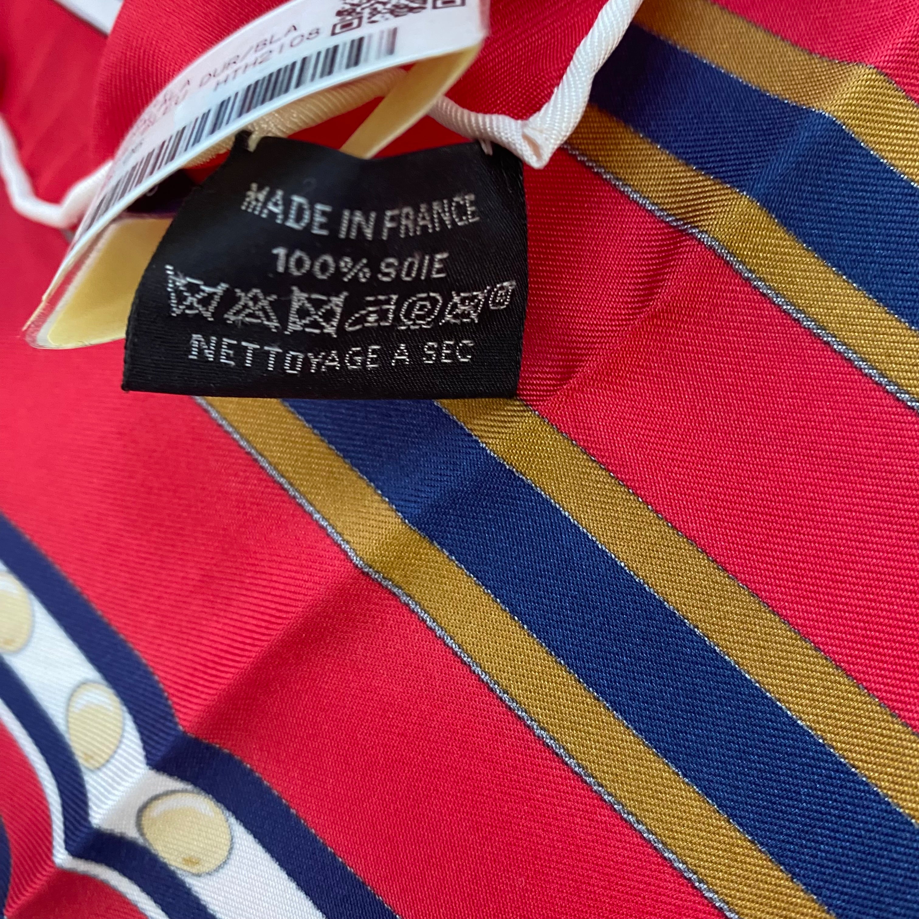 Brand New Boxed Hermès Grand Tralala Silk Scarf