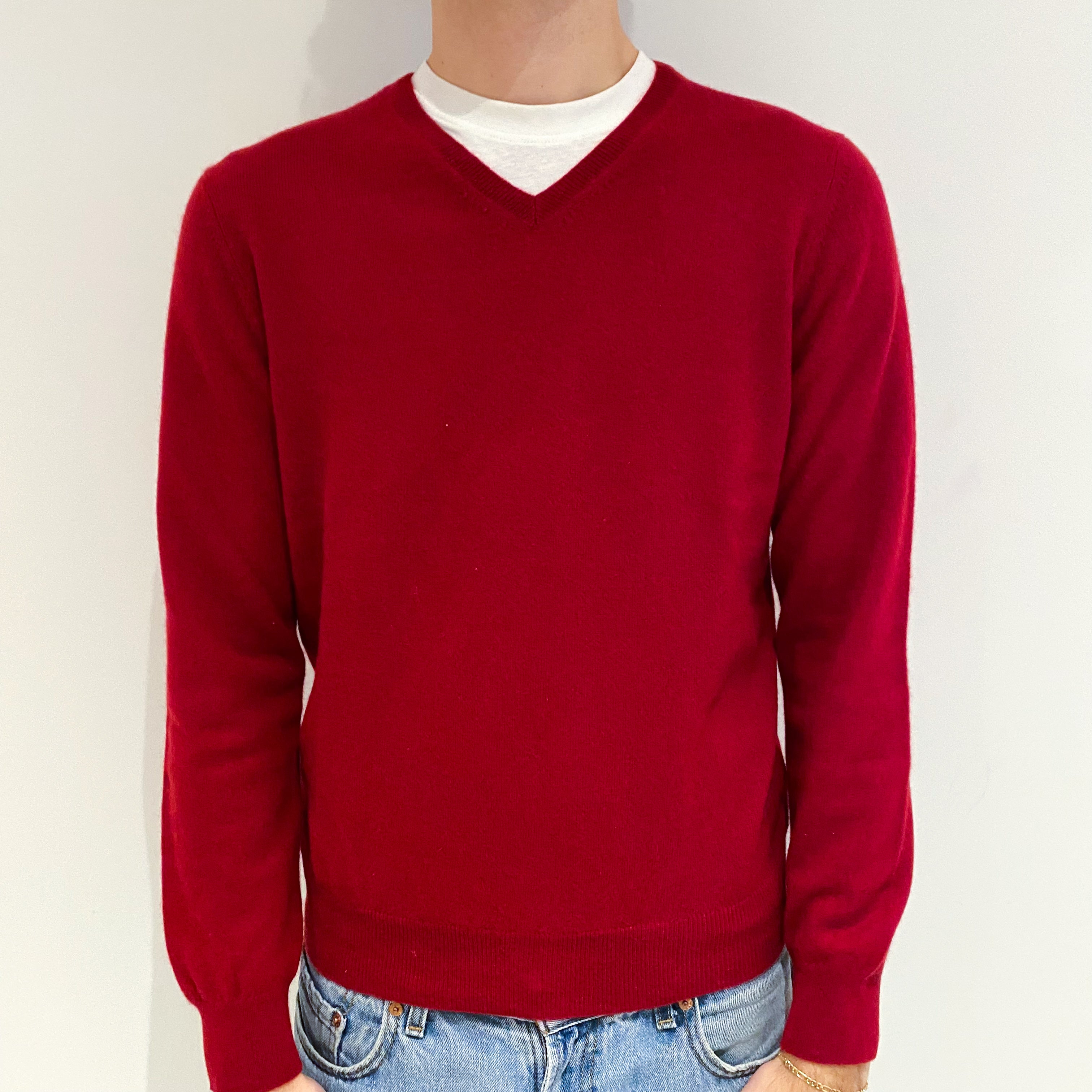 Men's Crimson Red Cashmere V-Neck Jumper Large