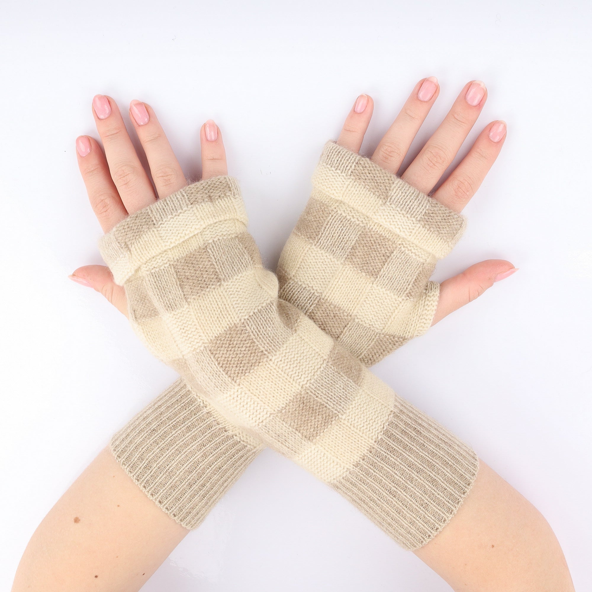 Fawn and Cream Chequered Fingerless Gloves
