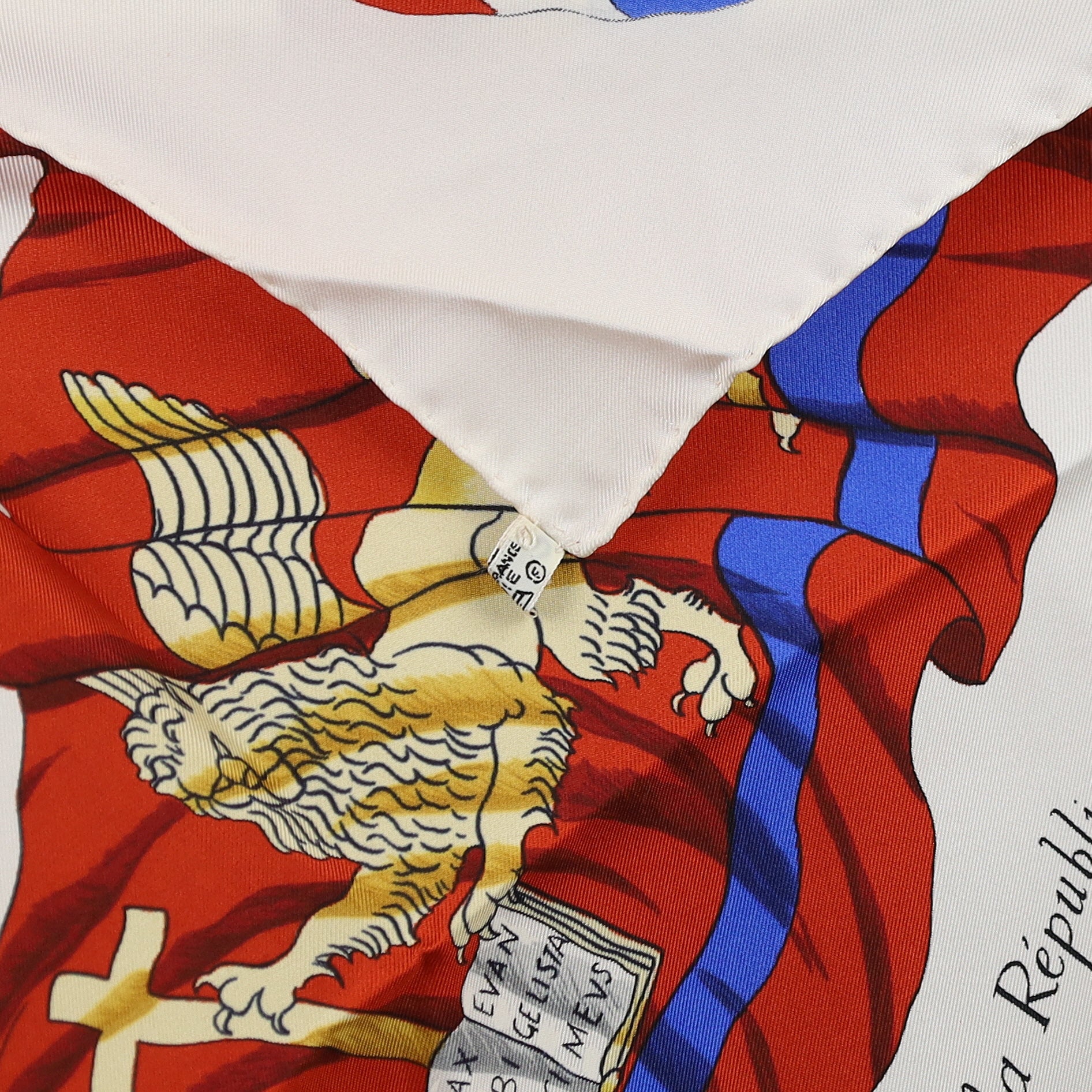 Brand New Boxed Hermès Pavios Silk Scarf