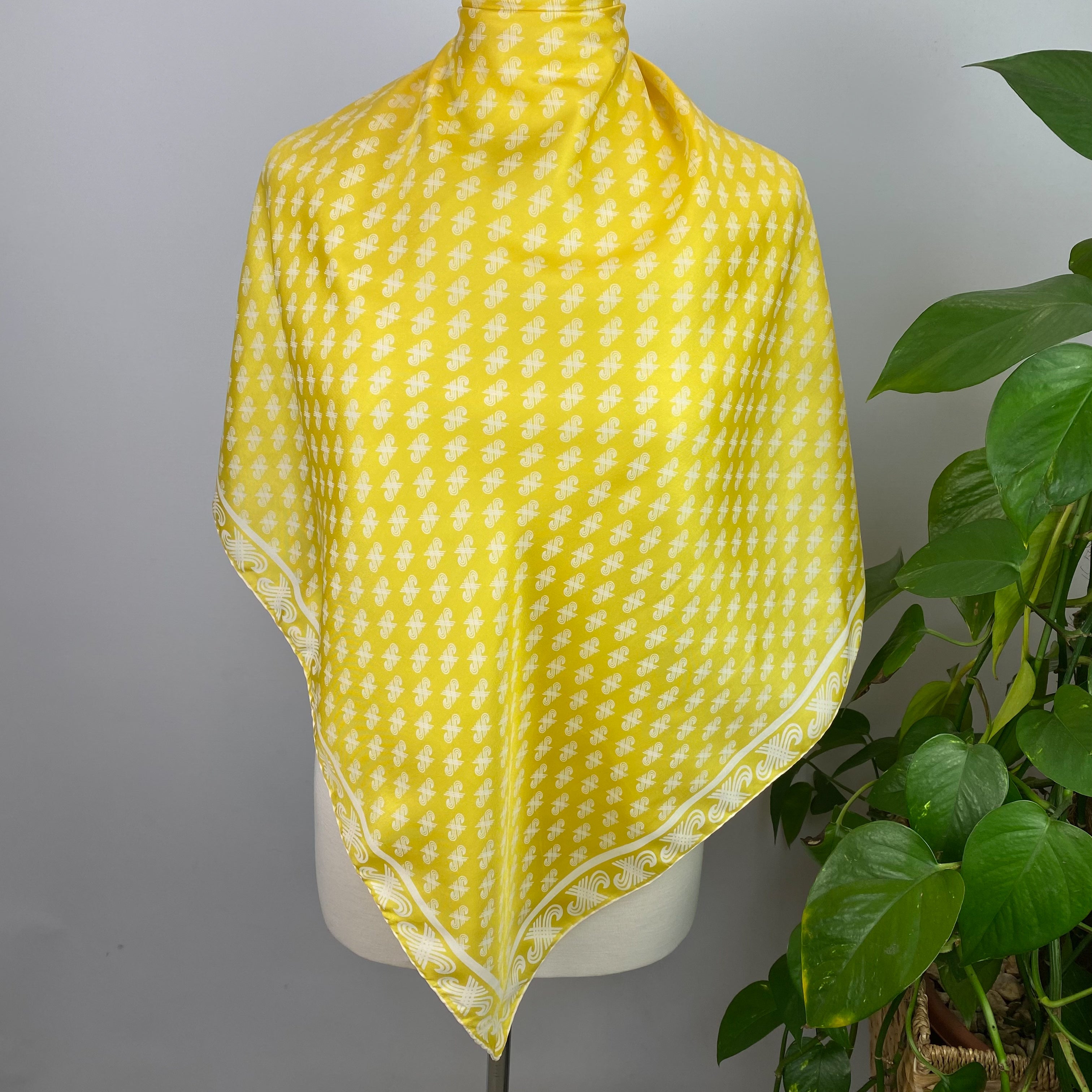 1970s Jaeger Yellow and Cream Vintage Silk Scarf