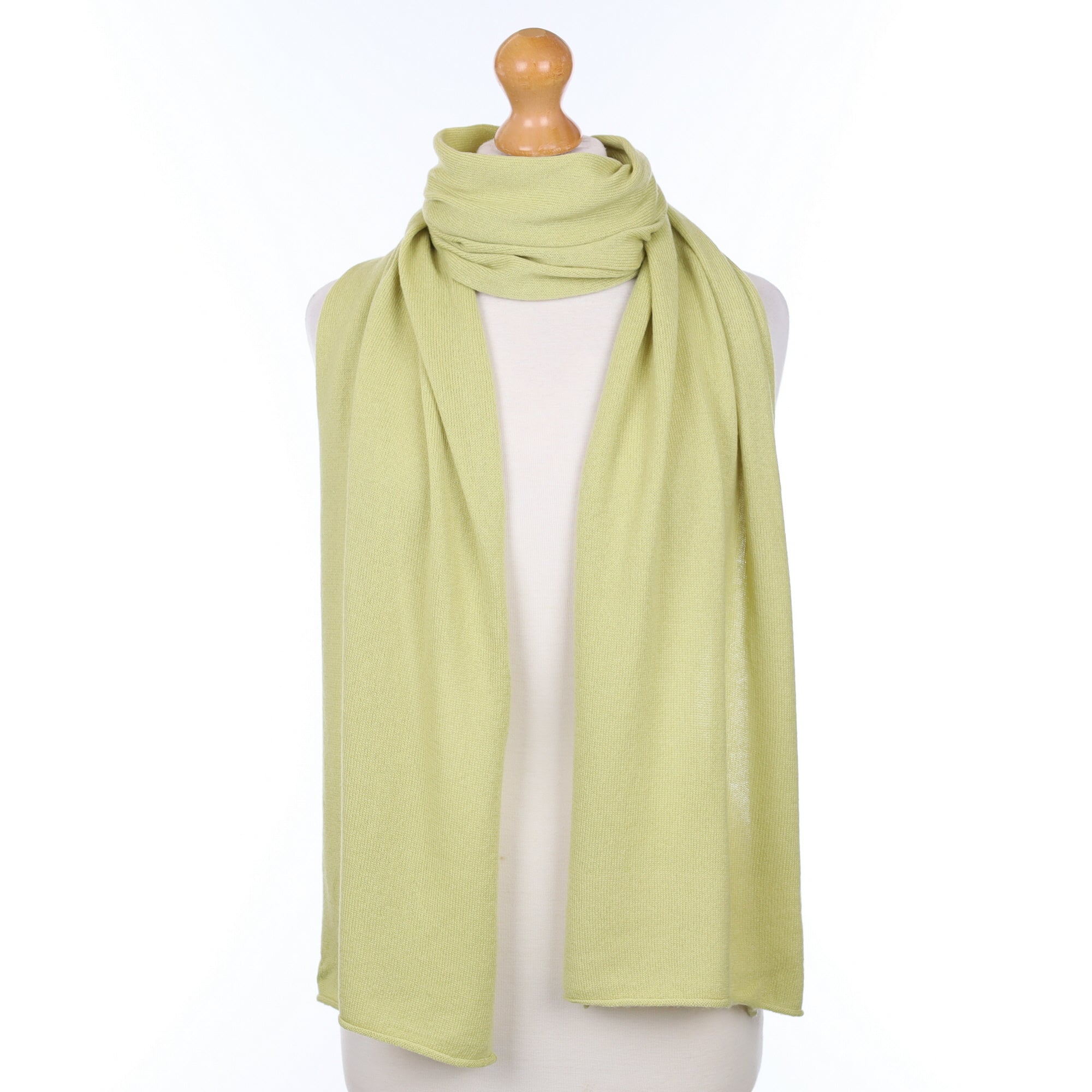 Brand New Scottish Lichen Green Cashmere Knitted Scarf