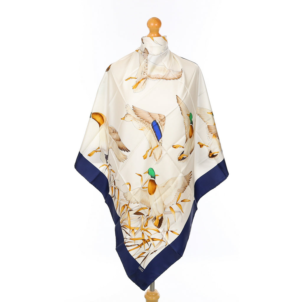 Brand New Gucci Ducks In Flight Vintage Silk Scarf