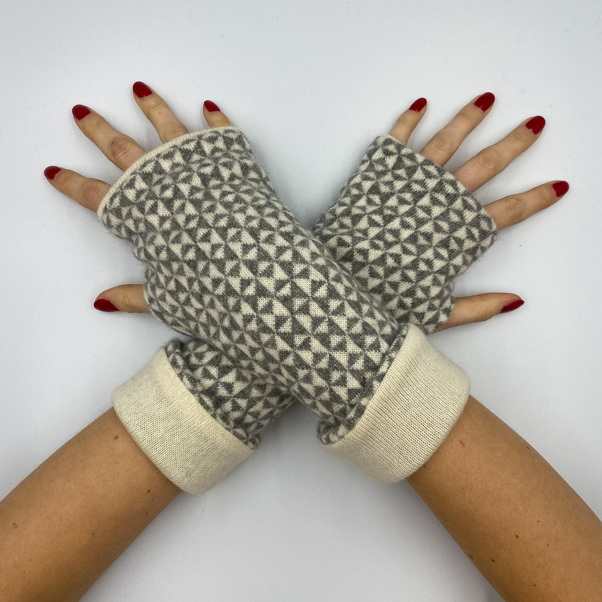 Pale Grey Aztec and Ivory Luxury Reversible Cashmere Fingerless Gloves