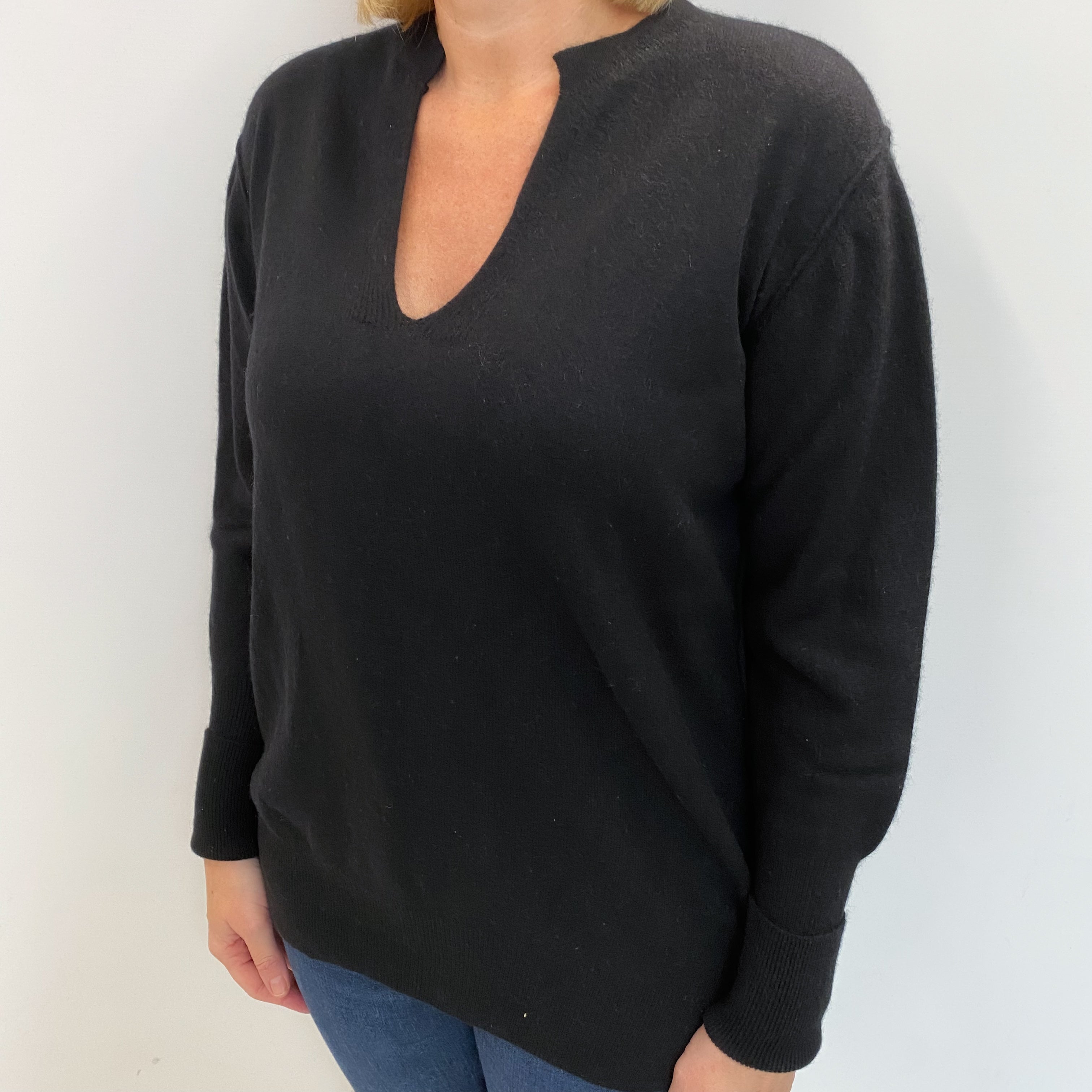 Italian Black Cashmere Notch V Neck Jumper Large