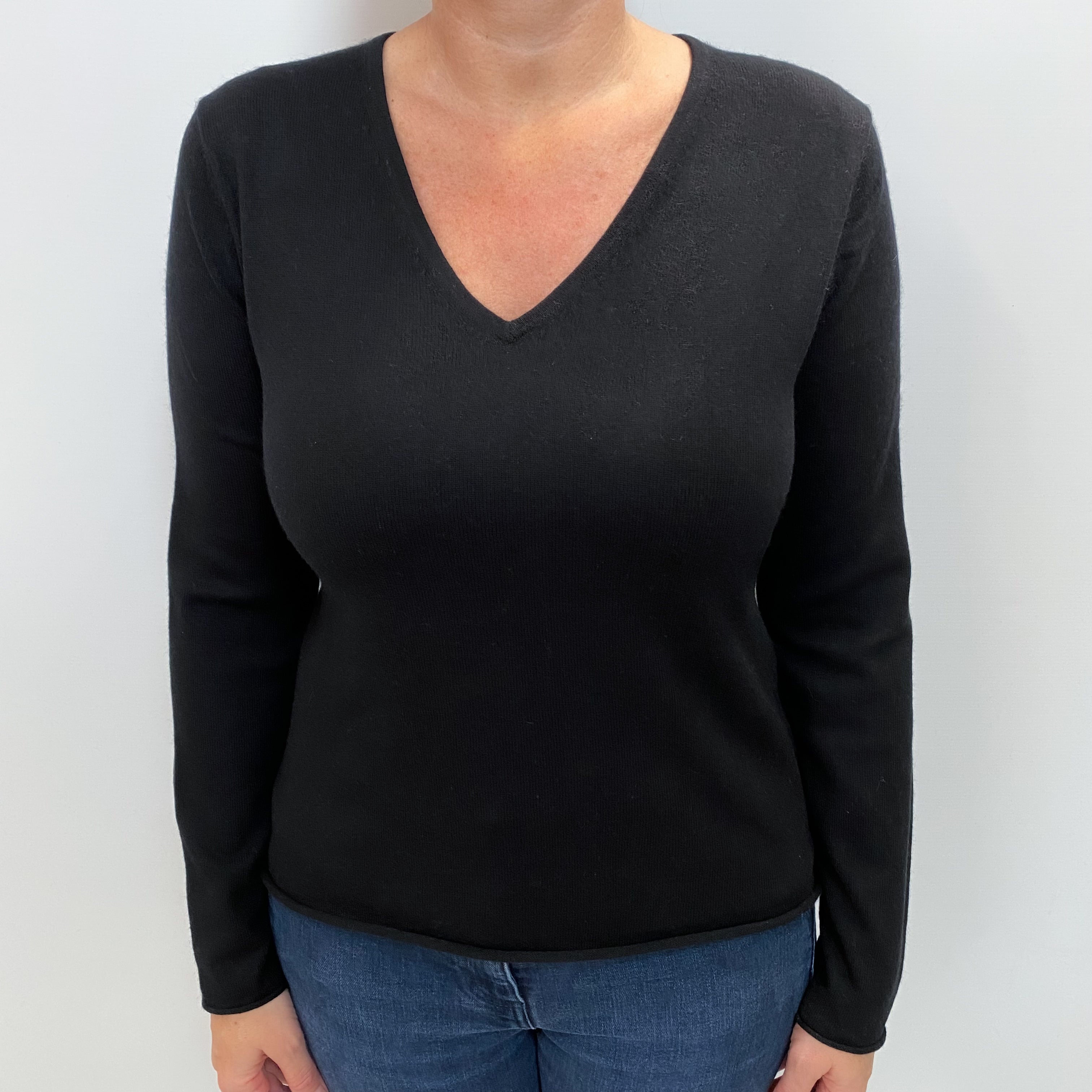 Black Cashmere V Neck Jumper Large