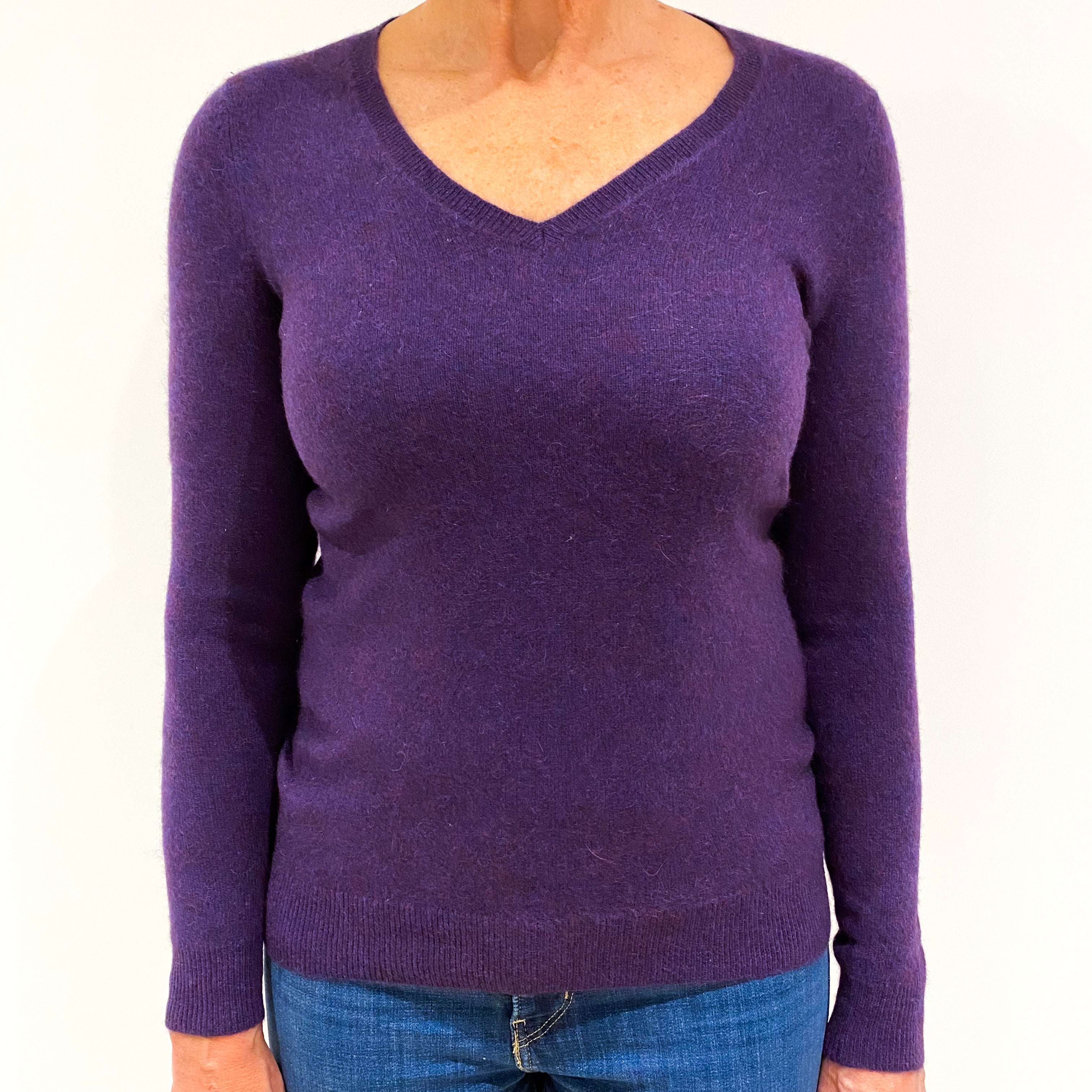 Grape Purple Cashmere V-Neck Jumper