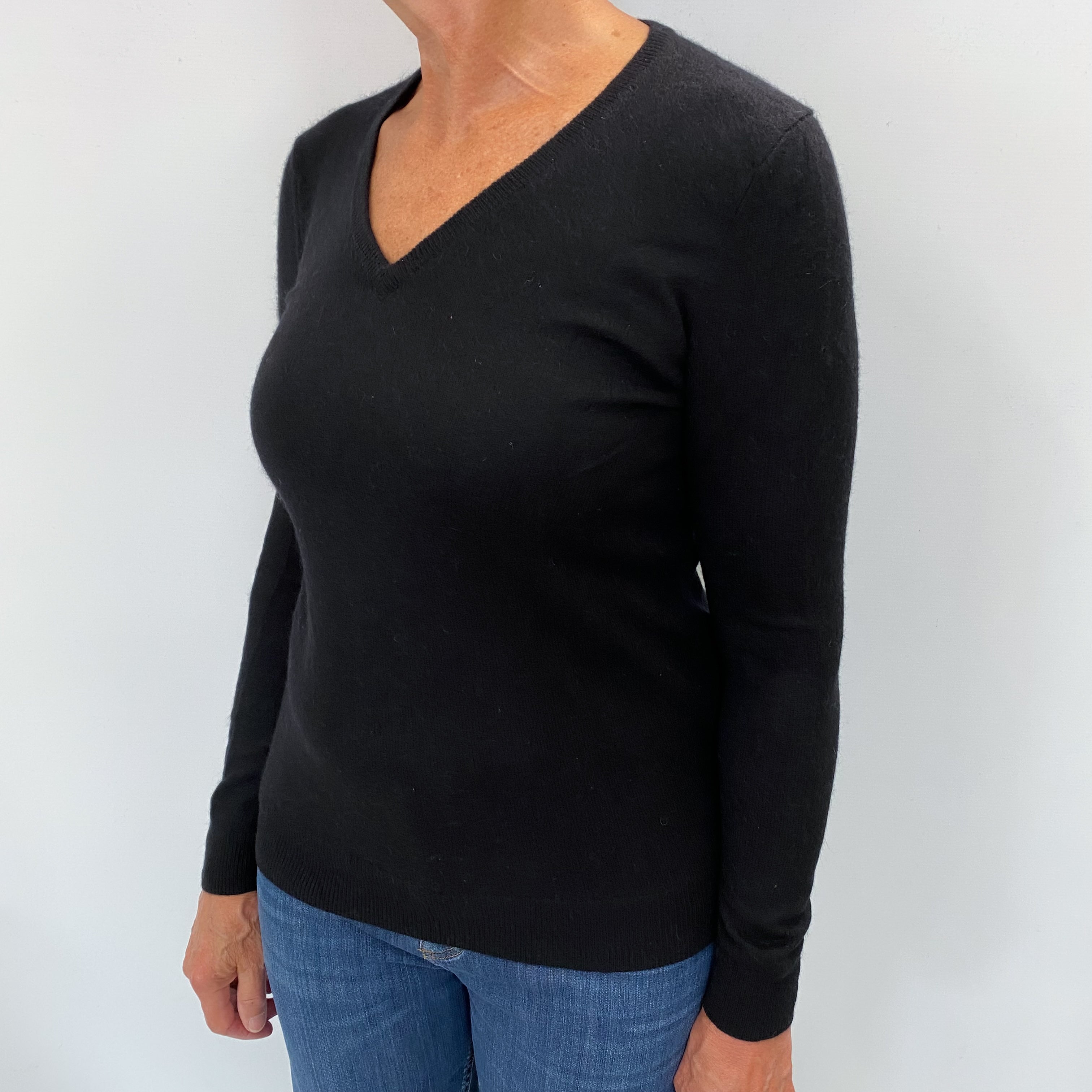 Black Cashmere V Neck Jumper Medium