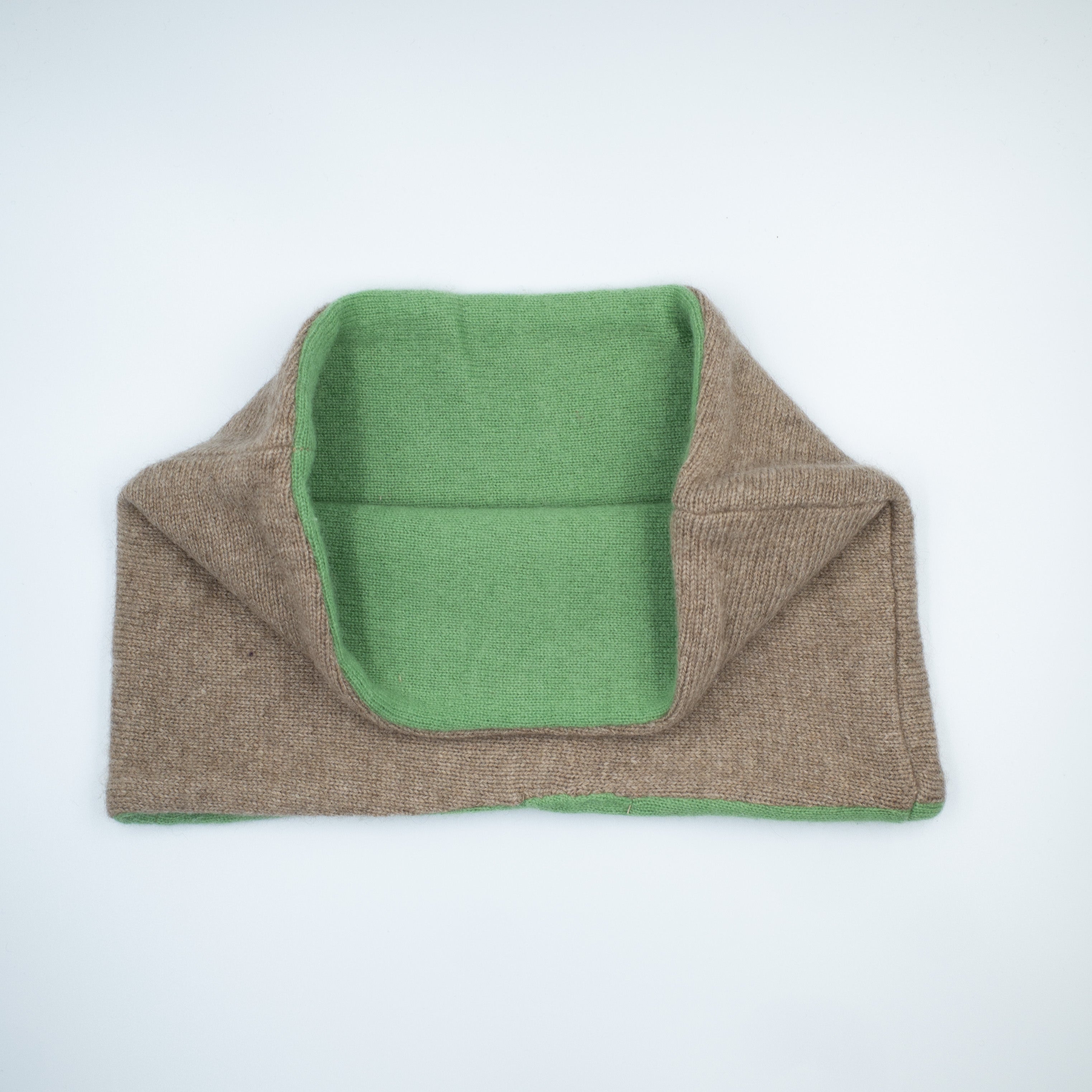 Men’s Taupe and Green Neck Warmer