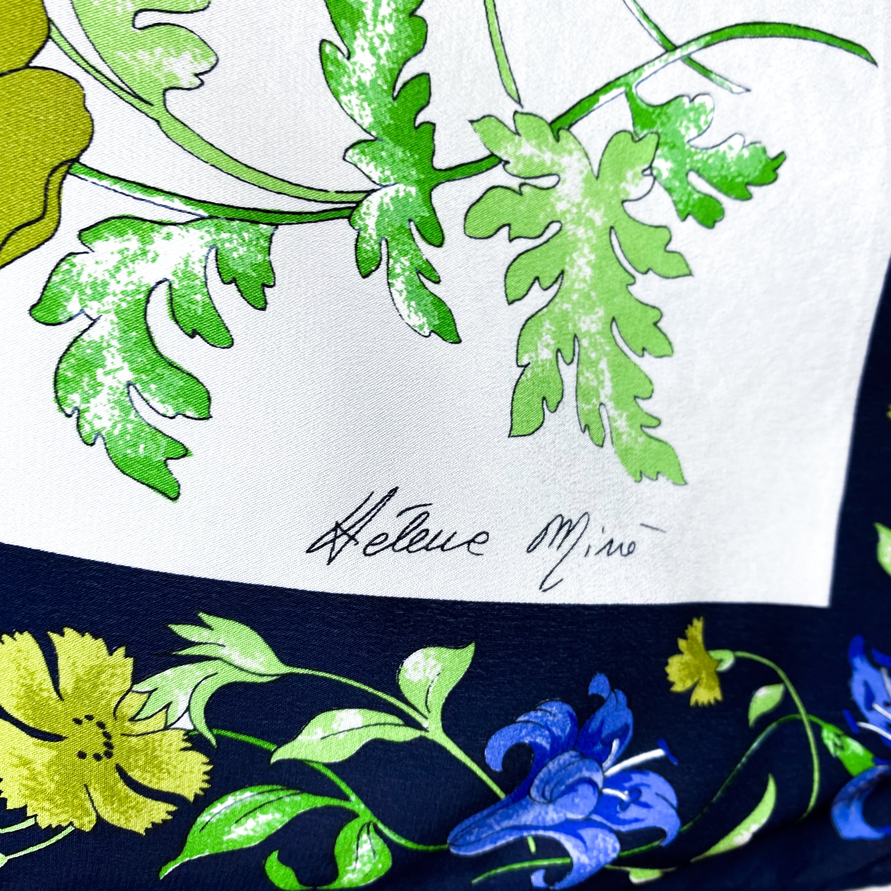 Pretty Floral Crêpe Vintage Silk Scarf