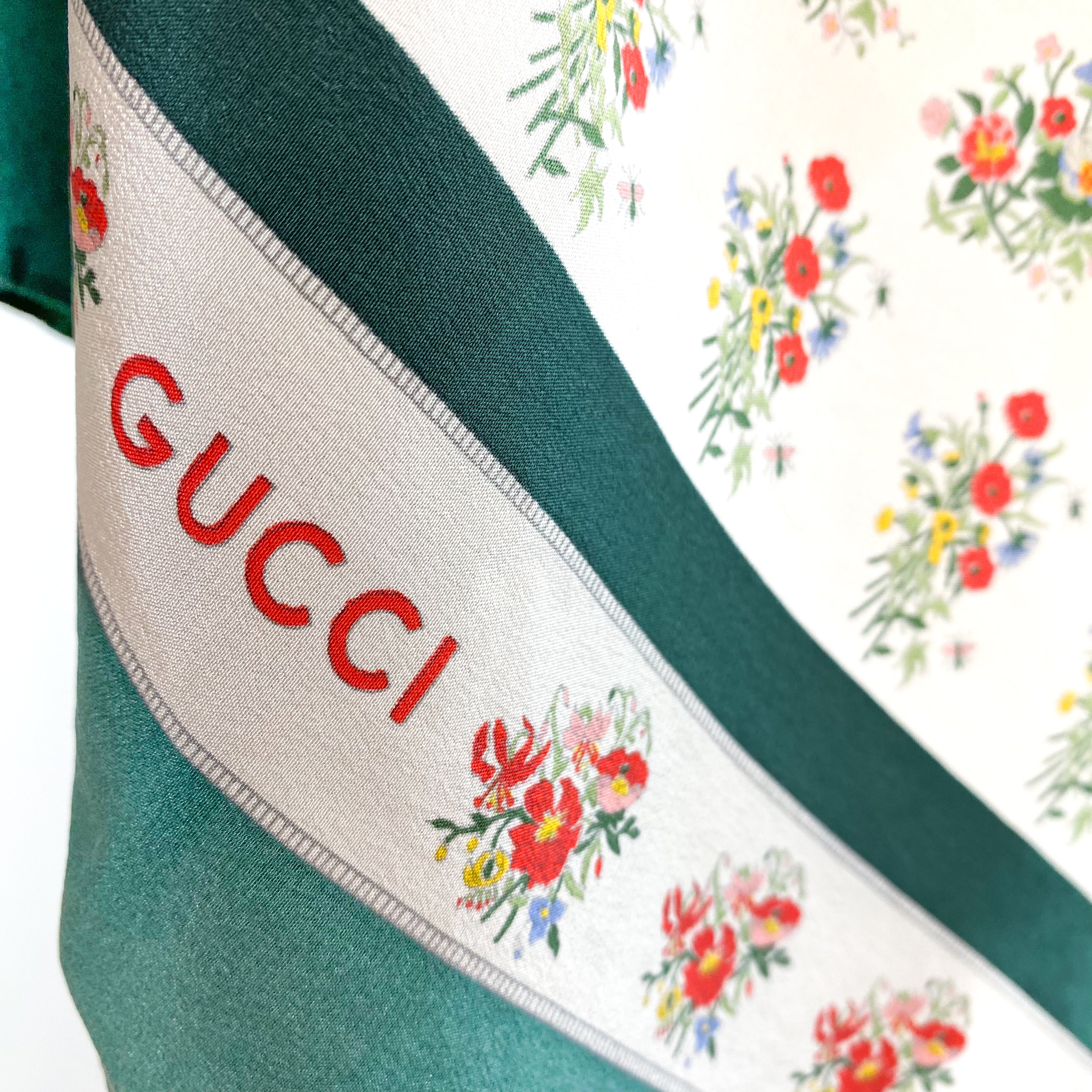 1970s Gucci Floral Designer Vintage Silk Scarf