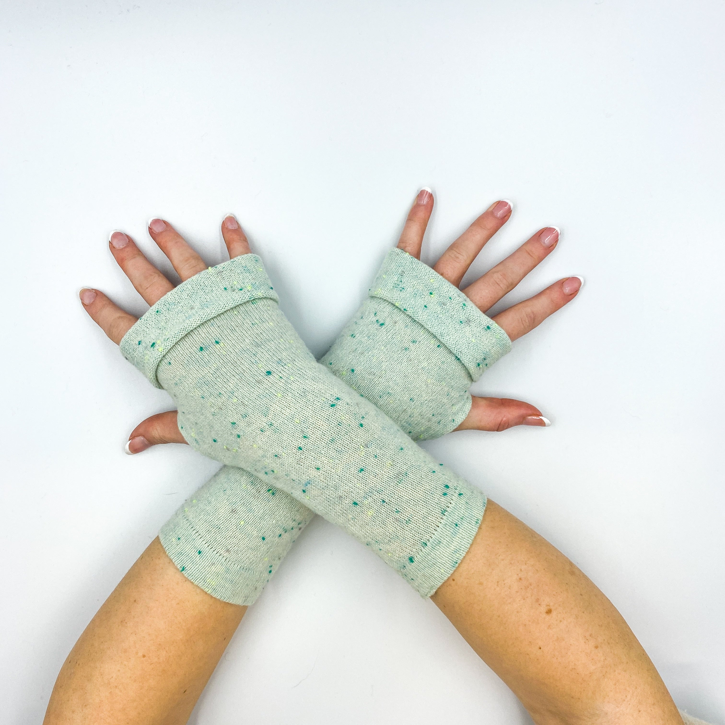 Mint Green Flecked Fingerless Gloves