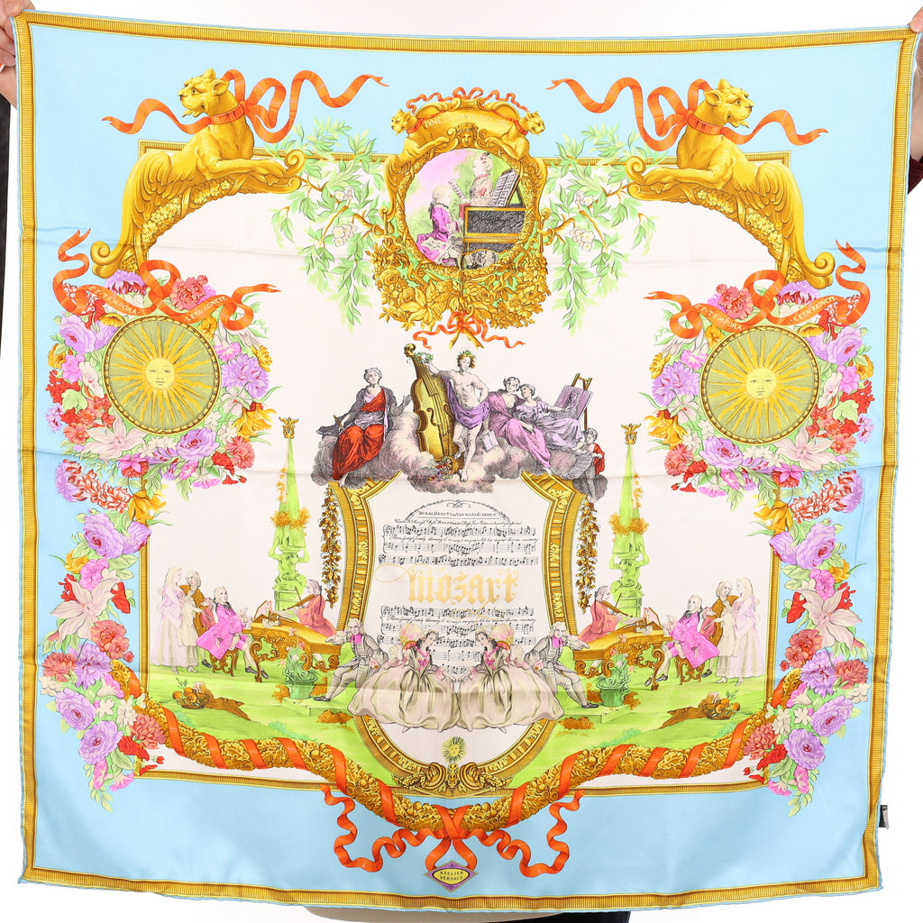 Brand New Boxed Gianni Versace Silk Scarf