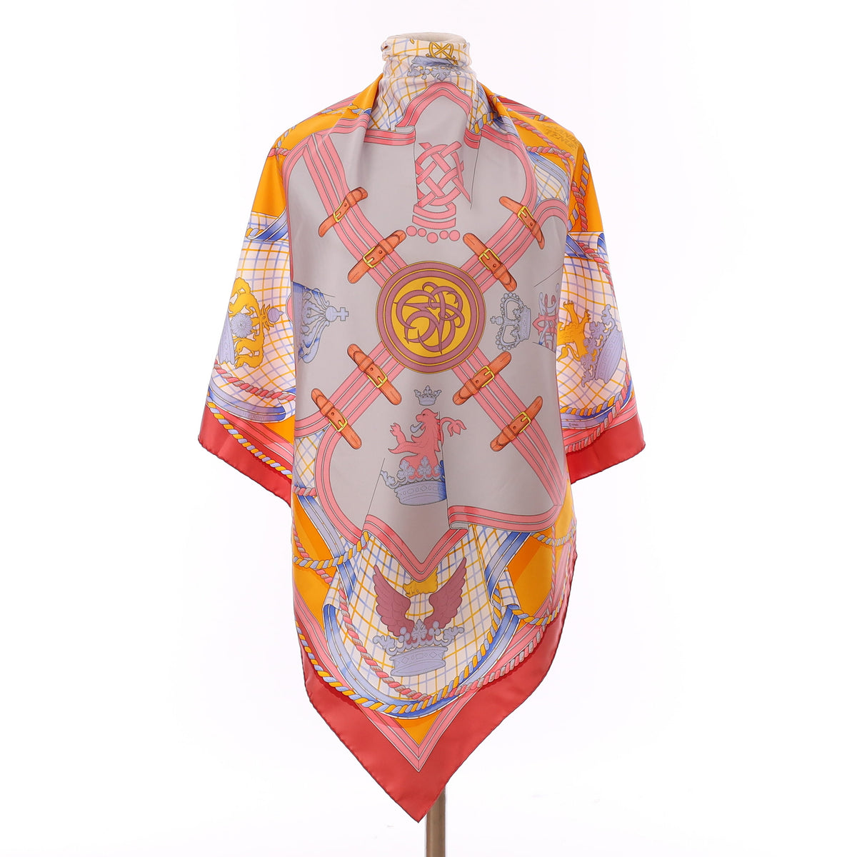 Pristine Hermès Grande Tenue Silk Scarf