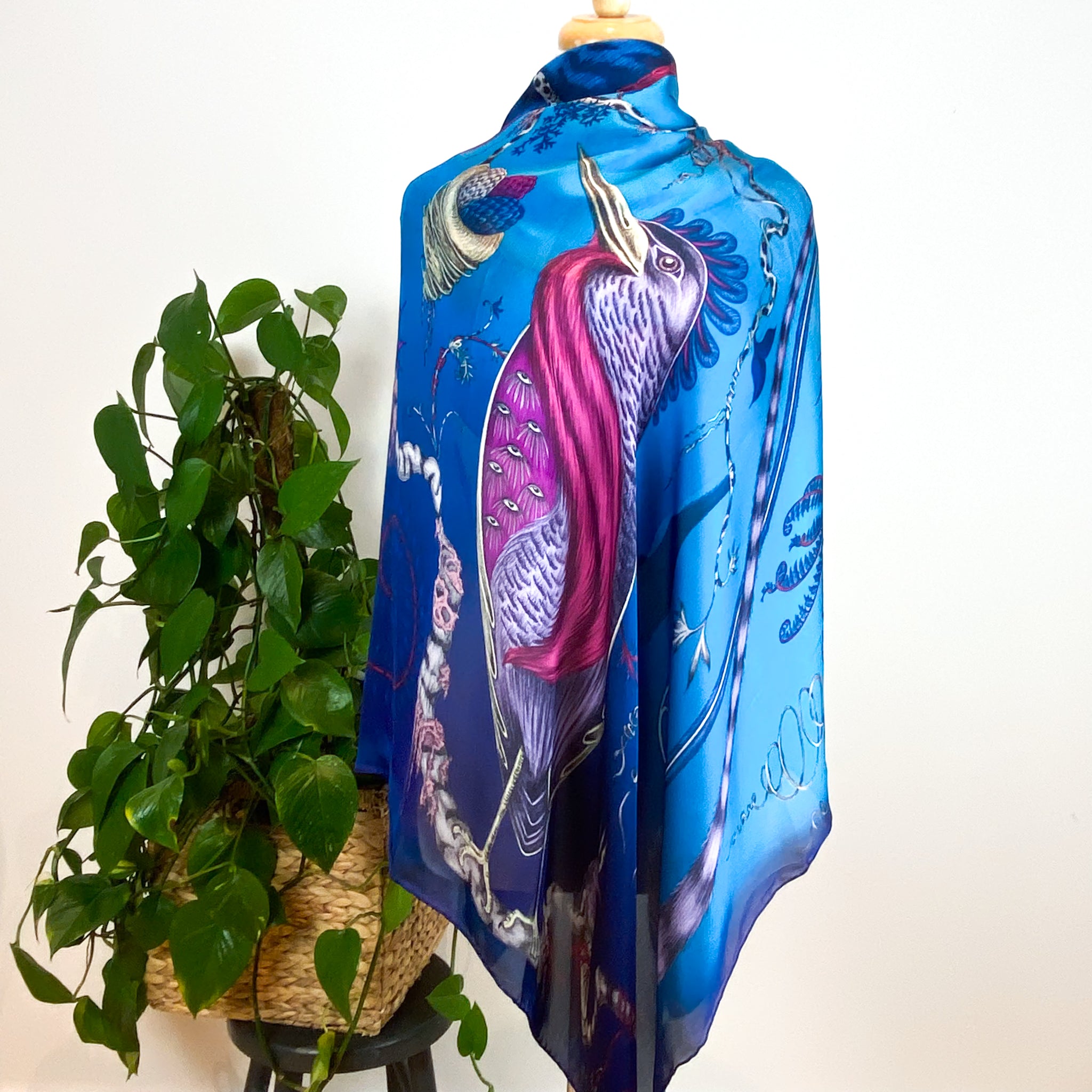 Brand New Boxed Emma Shipley Designer Silk Scarf