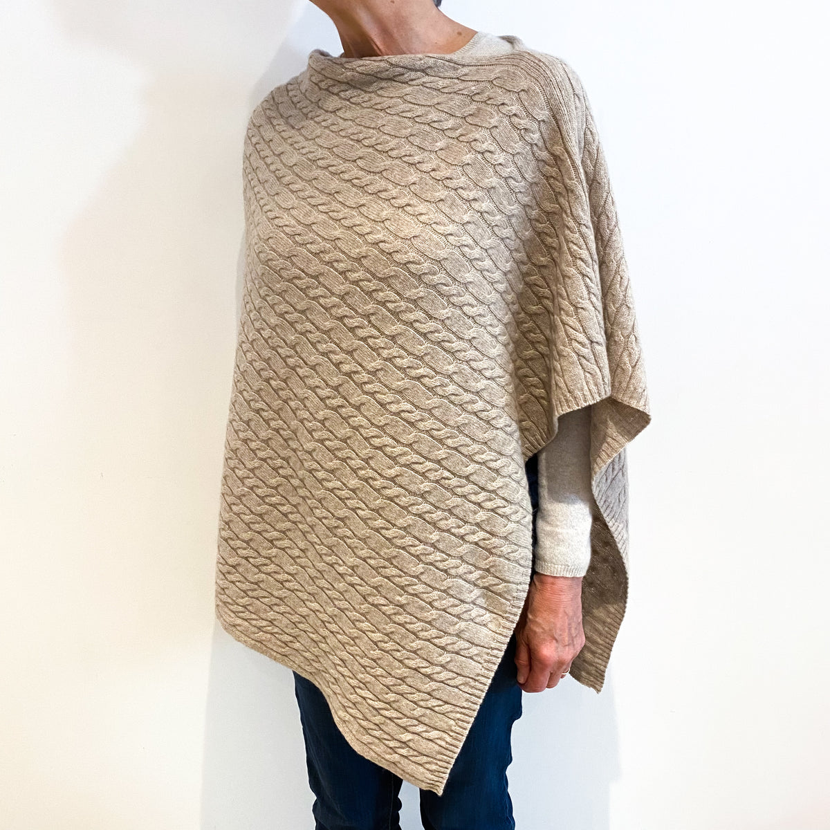 Brand New Scottish Fawn Cashmere Cable Poncho One Size