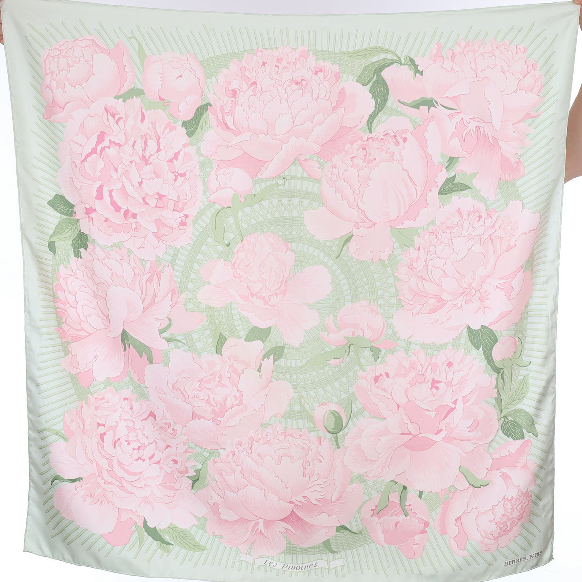 Hermès Les Pivoines Silk Scarf