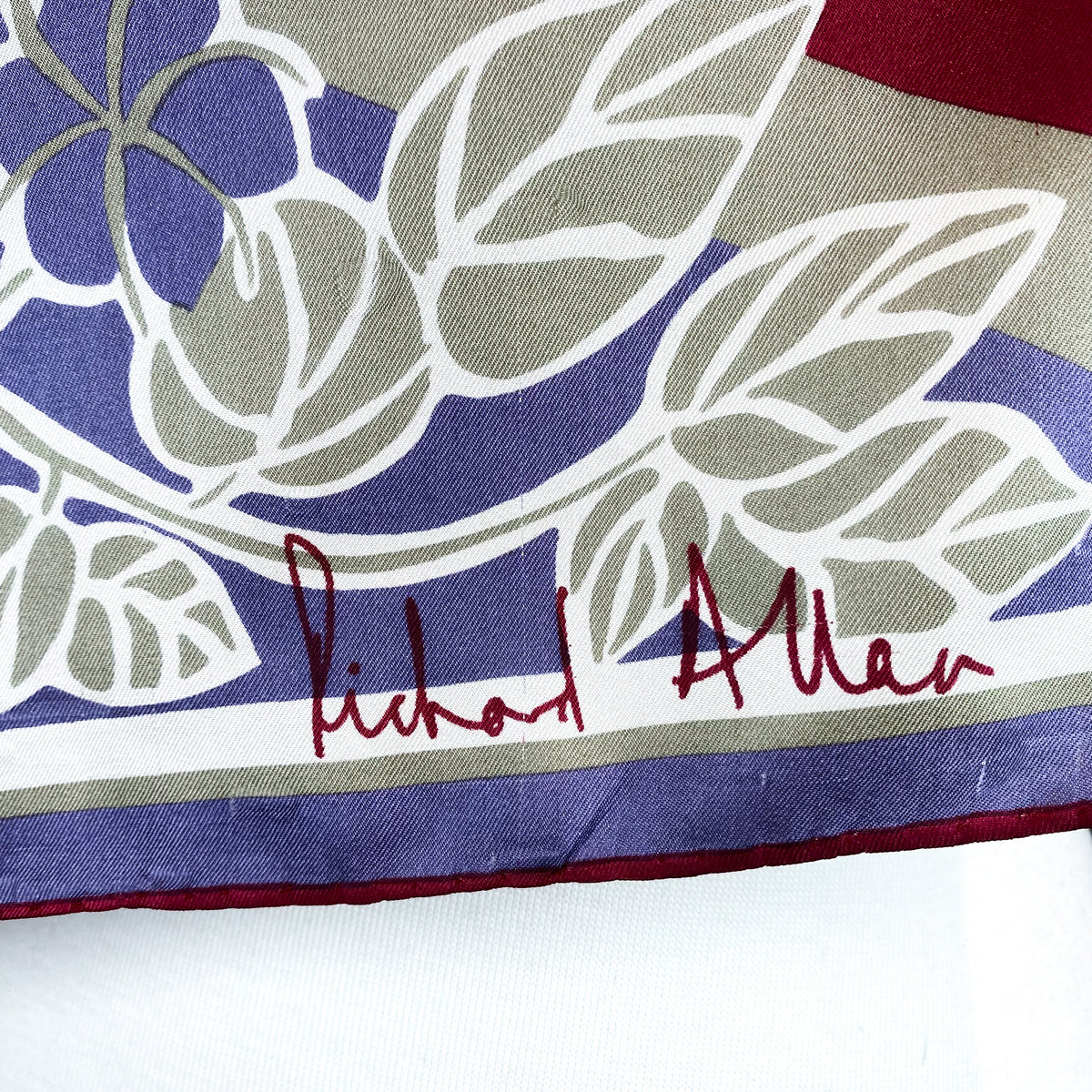 1970’s Richard Allan Floral Vintage Silk Scarf