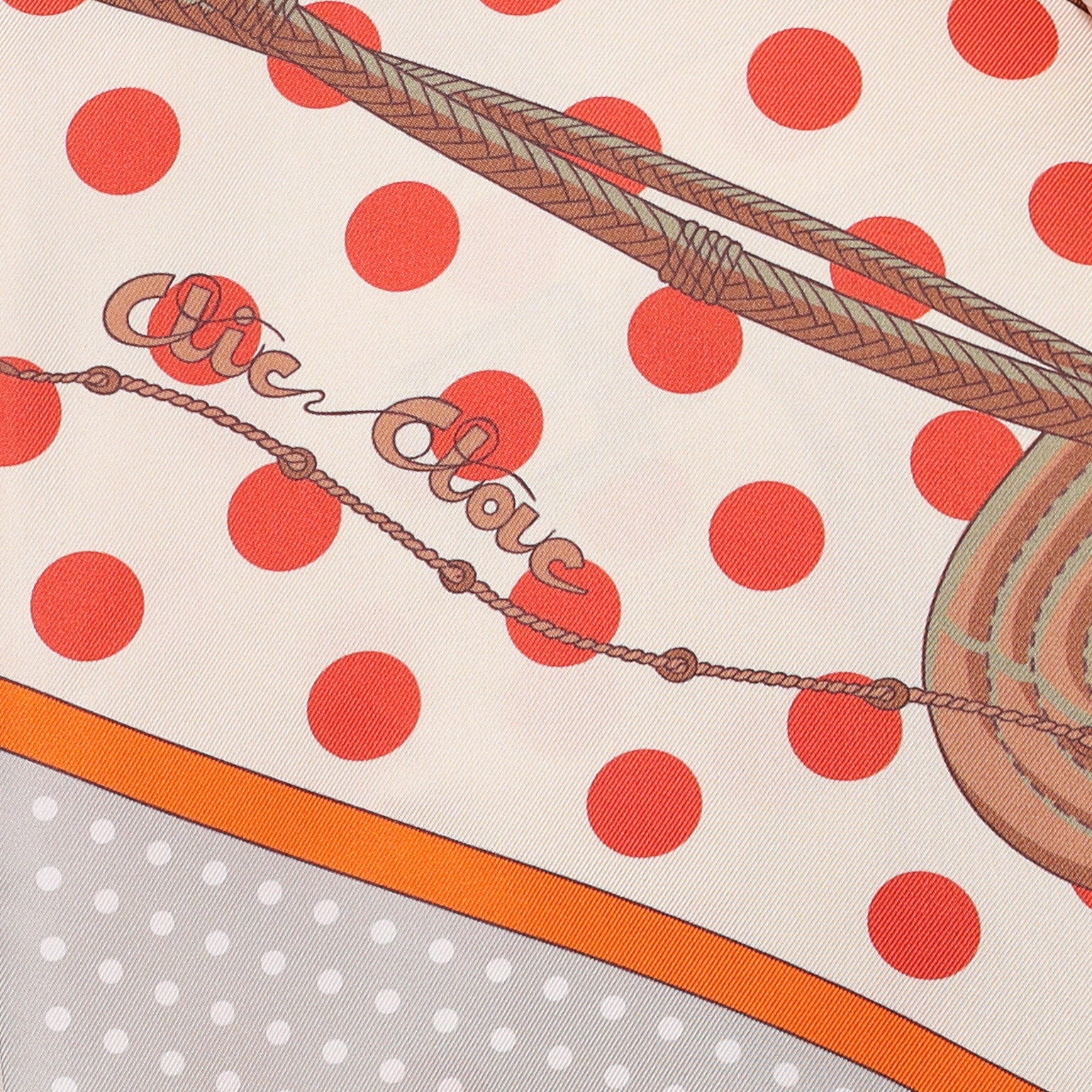Pristine Boxed Hermès Clic Clouc Maxi Twilly Silk Scarf