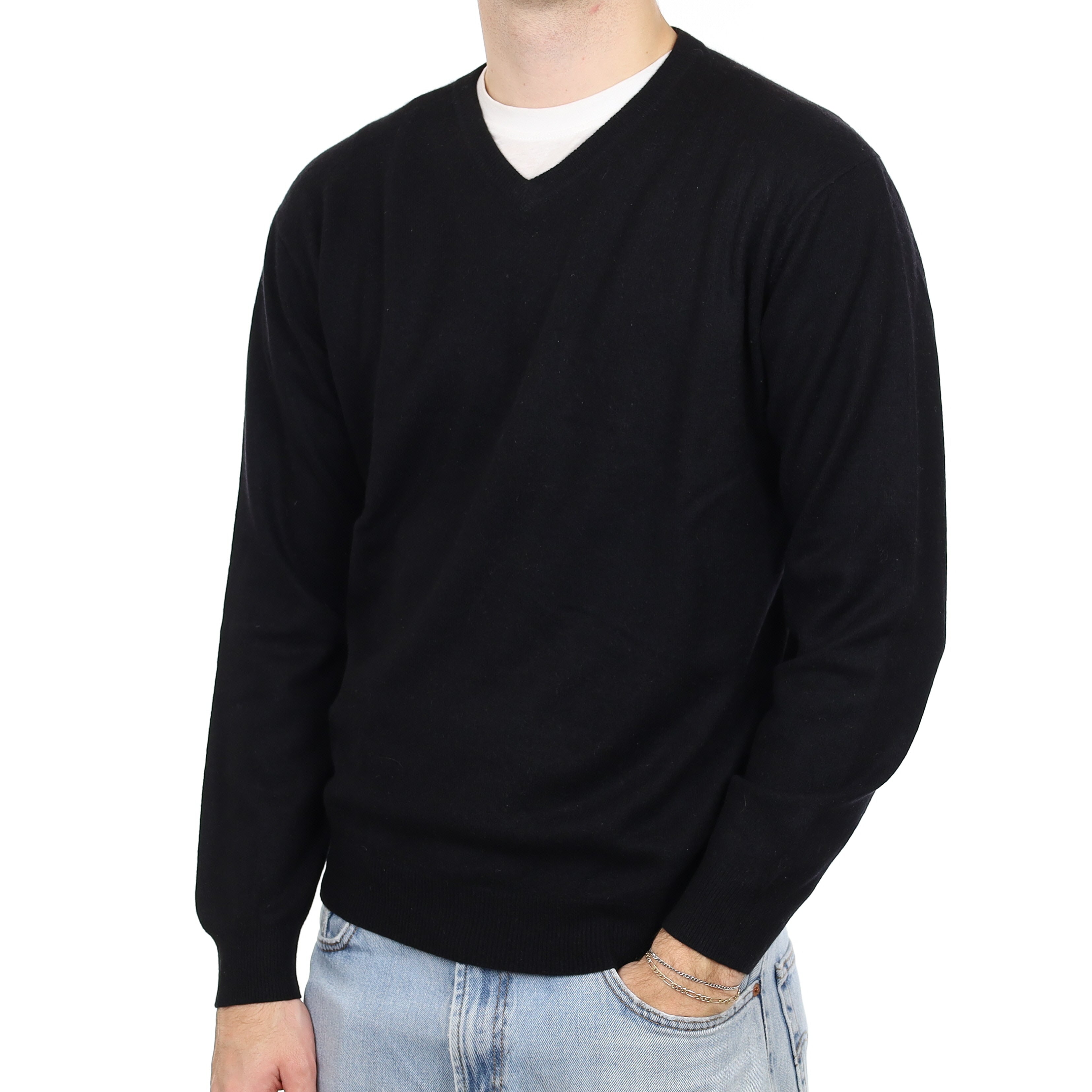 Men's Black Cashmere V Neck Jumper Large