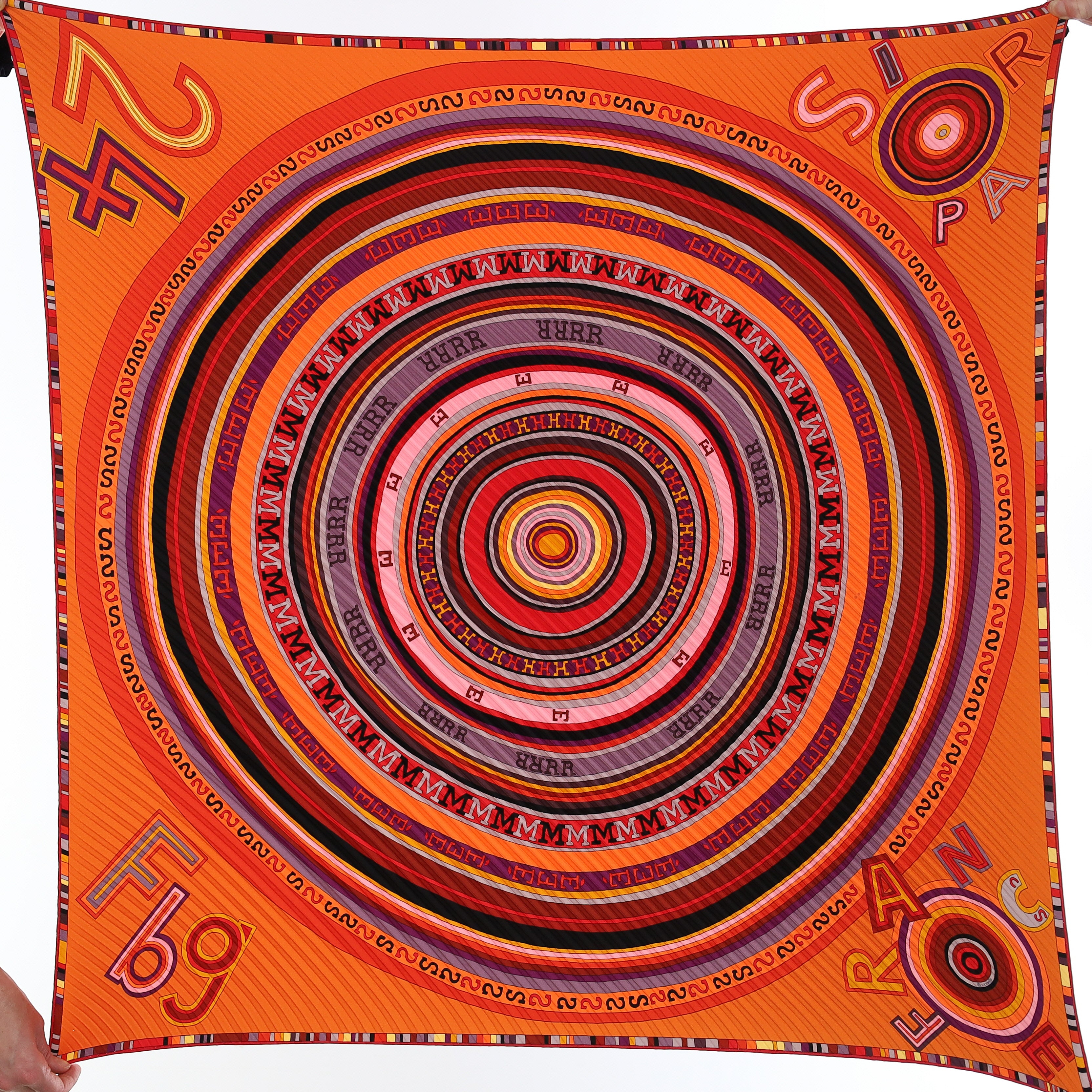 Brand New Boxed Hermès Tohu Bohu Plisse Silk Scarf