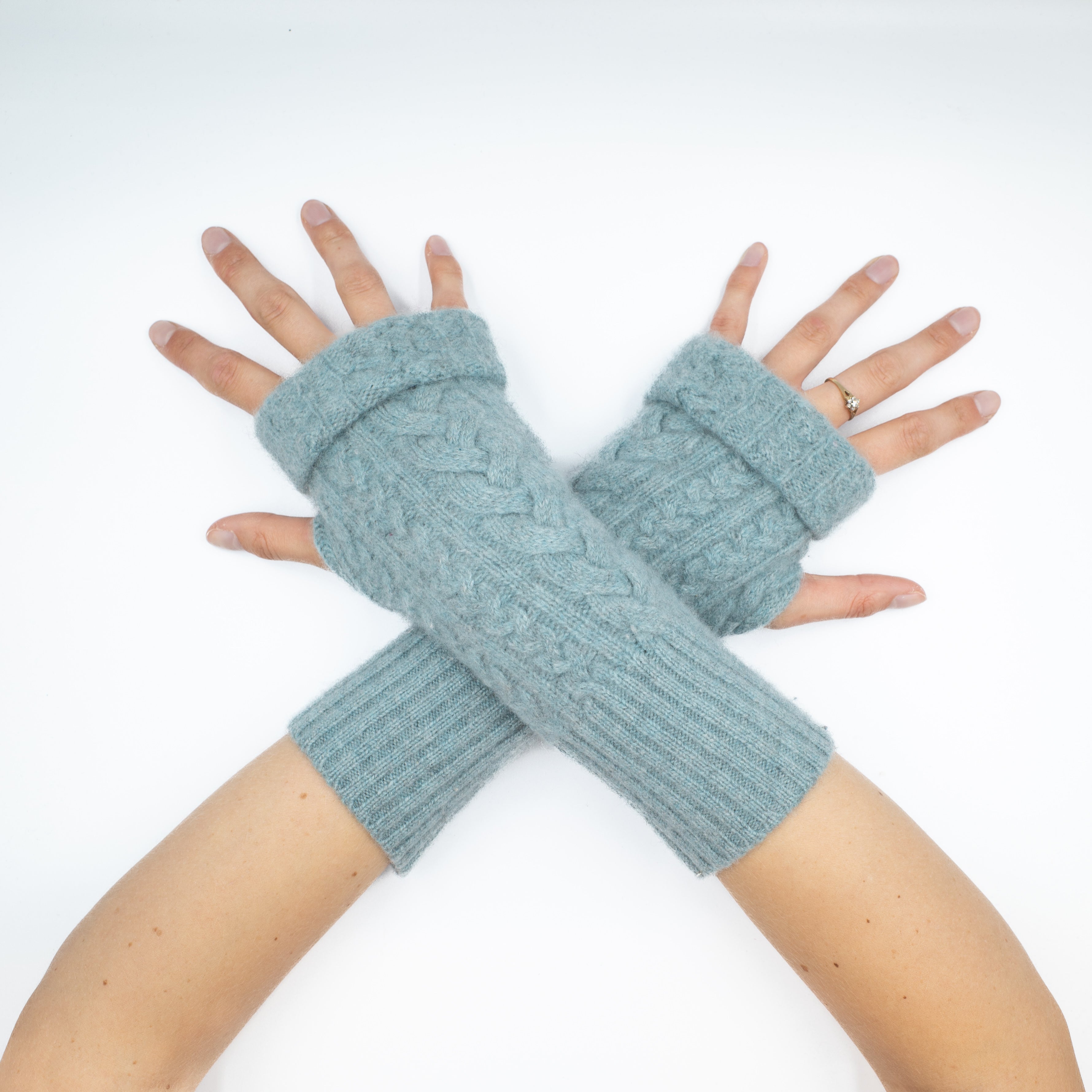 Sea Blue Chunky Cable Fingerless Gloves