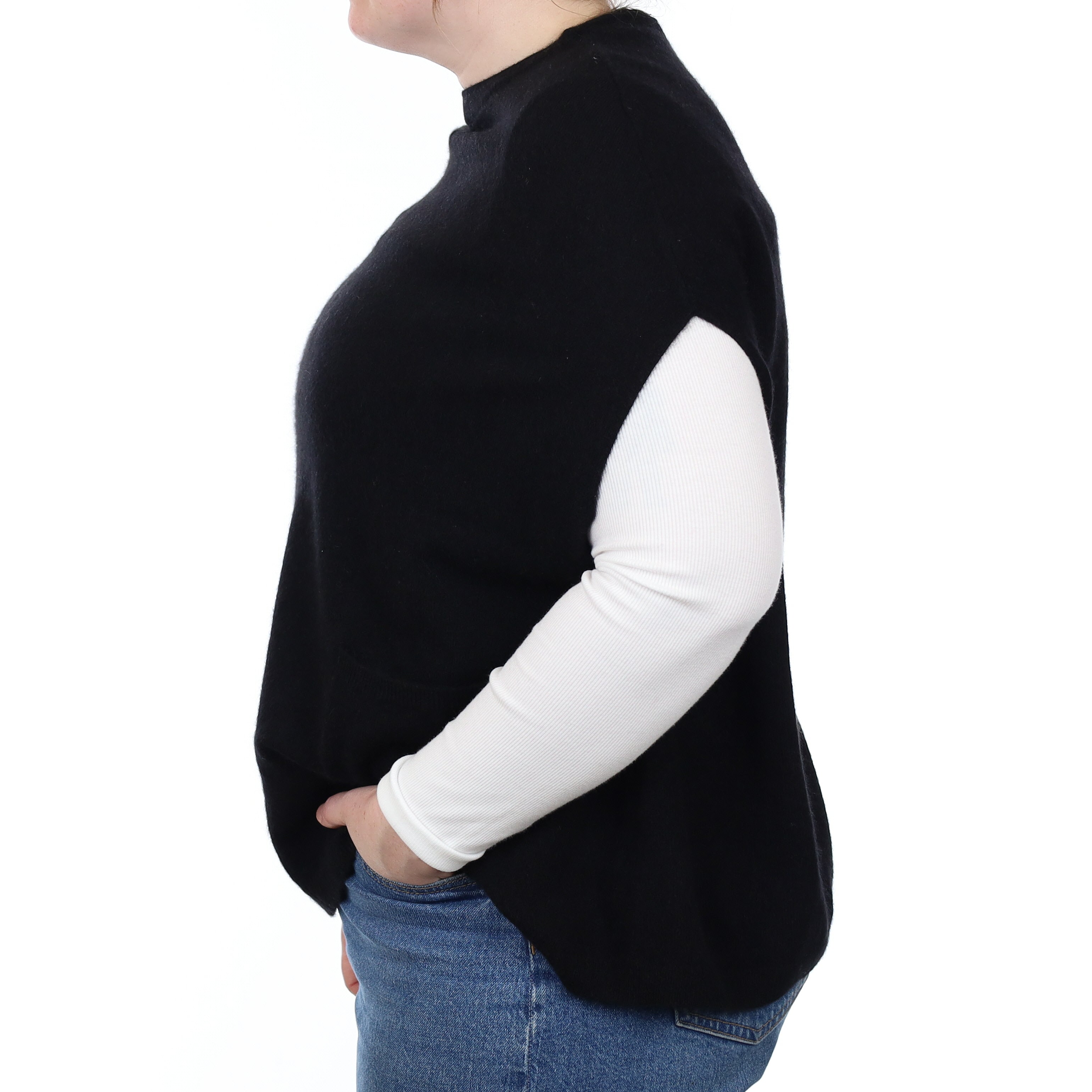 Black Cashmere Sleeveless Crew Neck Tunic with Pockets Large