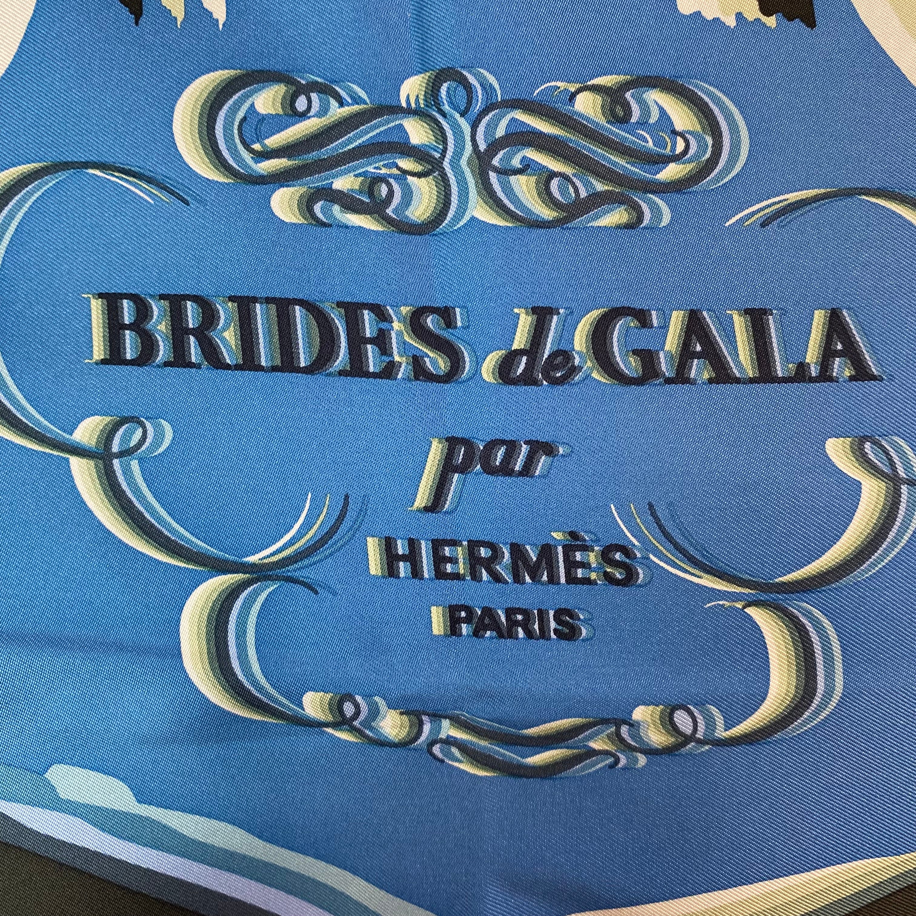 Brand New Boxed Hermès Brides de Gala Shadow Silk Scarf